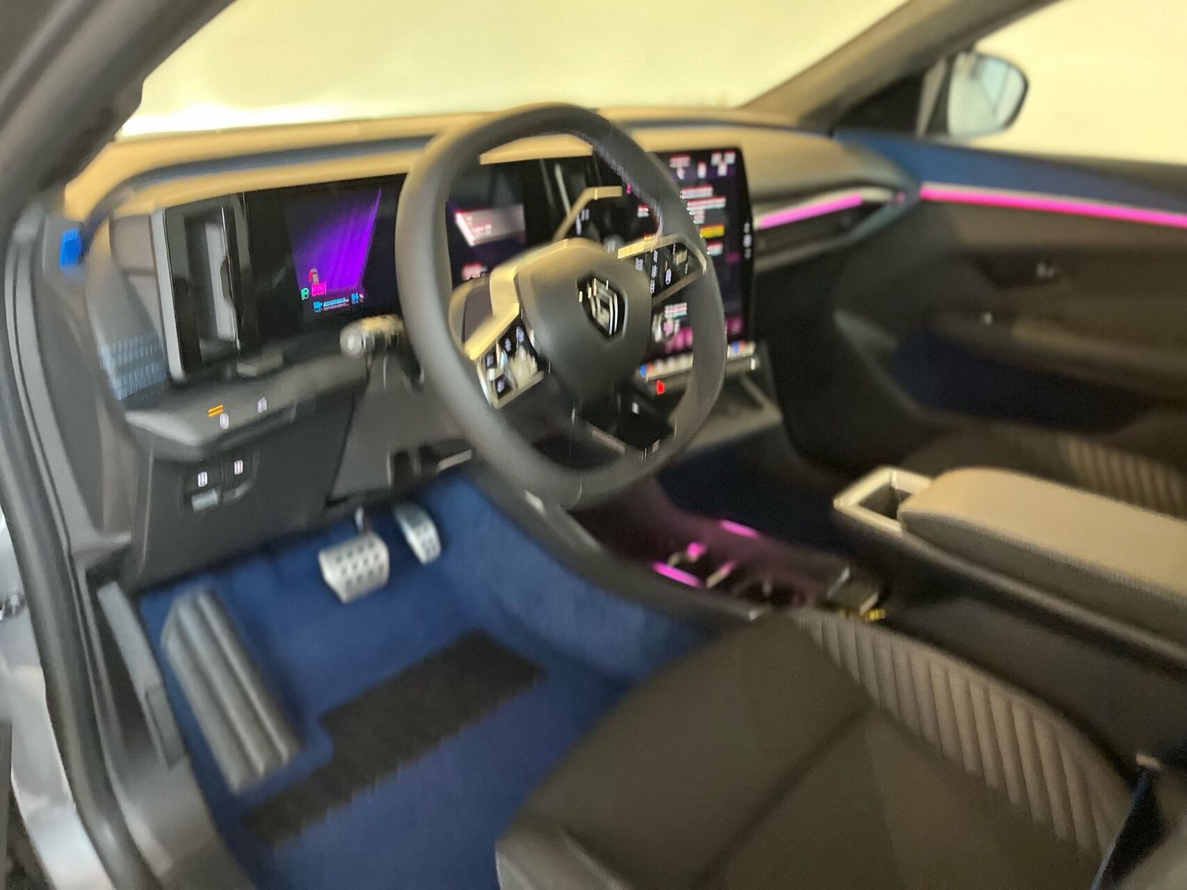 Billede af Renault Scénic E-TECH Esprit Alpine 220HK Aut.