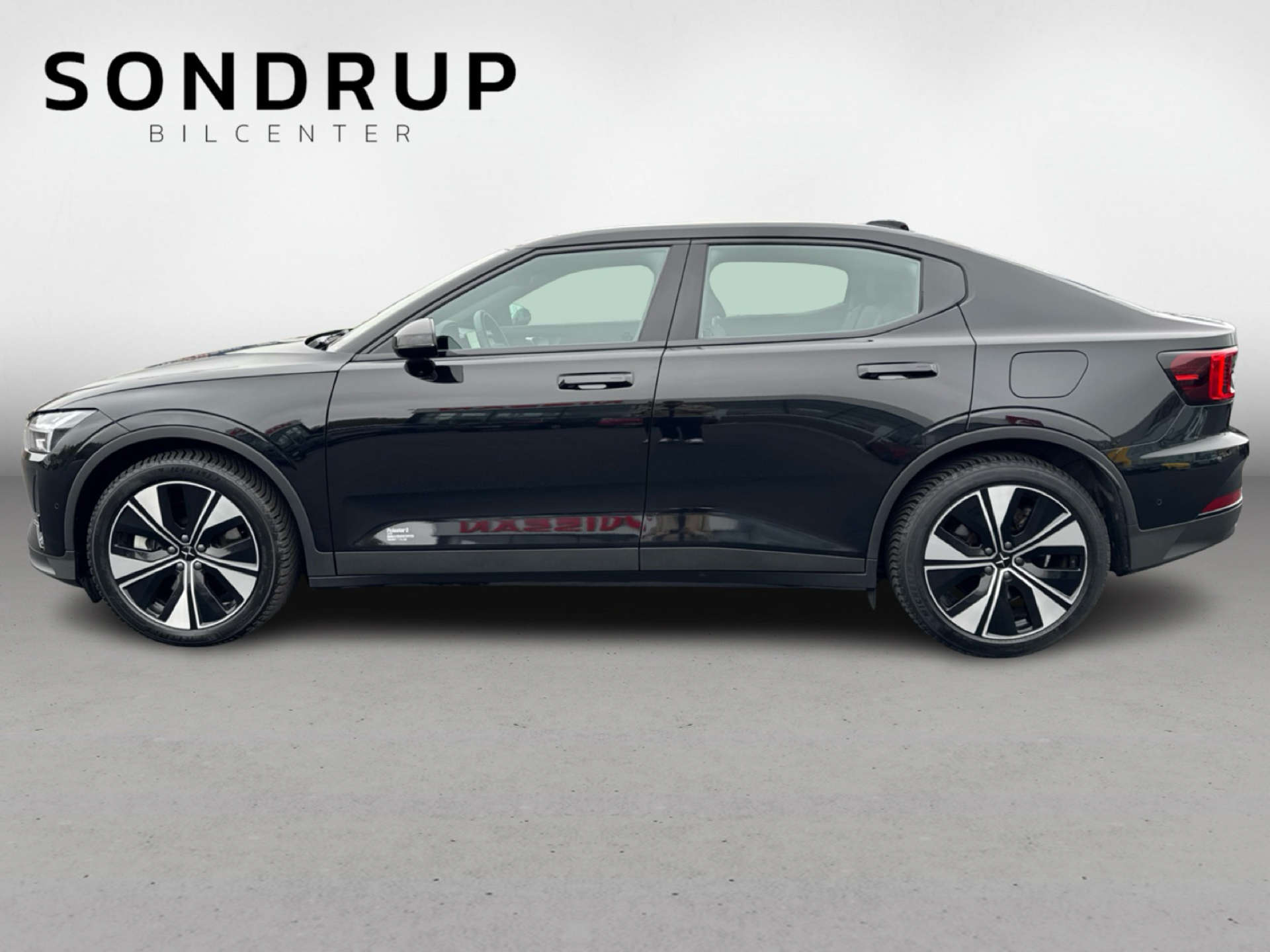 Billede af Polestar 2 EL Long Range Single motor Plus 231HK 5d Aut.