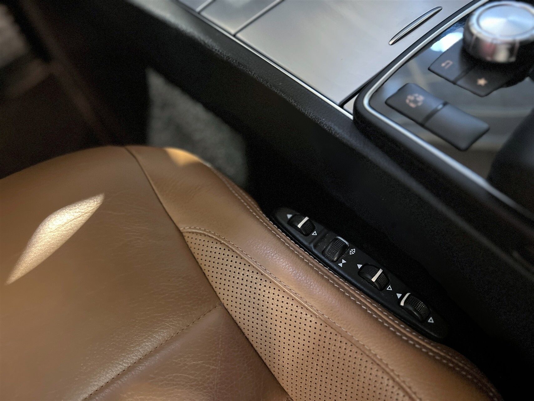 Billede af Mercedes-Benz E350 d Coupé 3,0 Bluetec AMG-Line 7G-DCT 252HK Aut. 