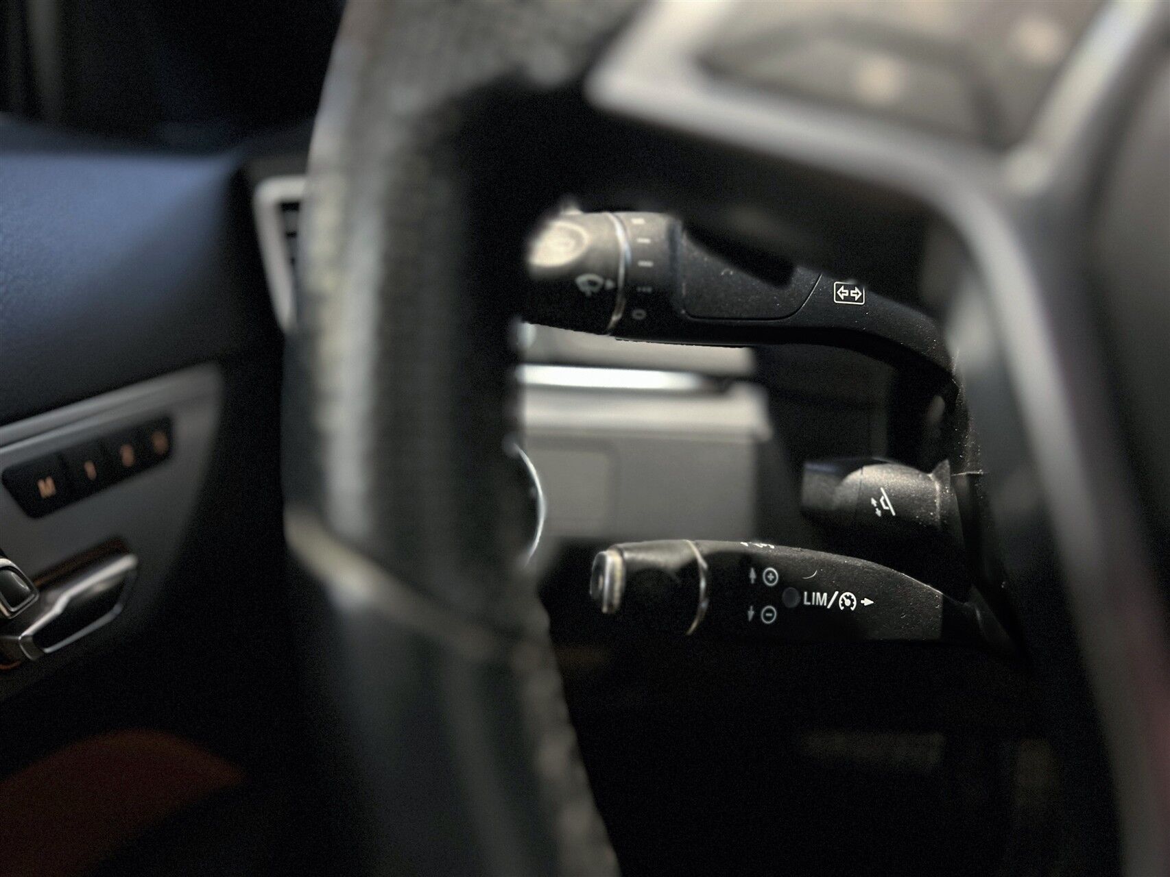 Billede af Mercedes-Benz E350 d Coupé 3,0 Bluetec AMG-Line 7G-DCT 252HK Aut. 