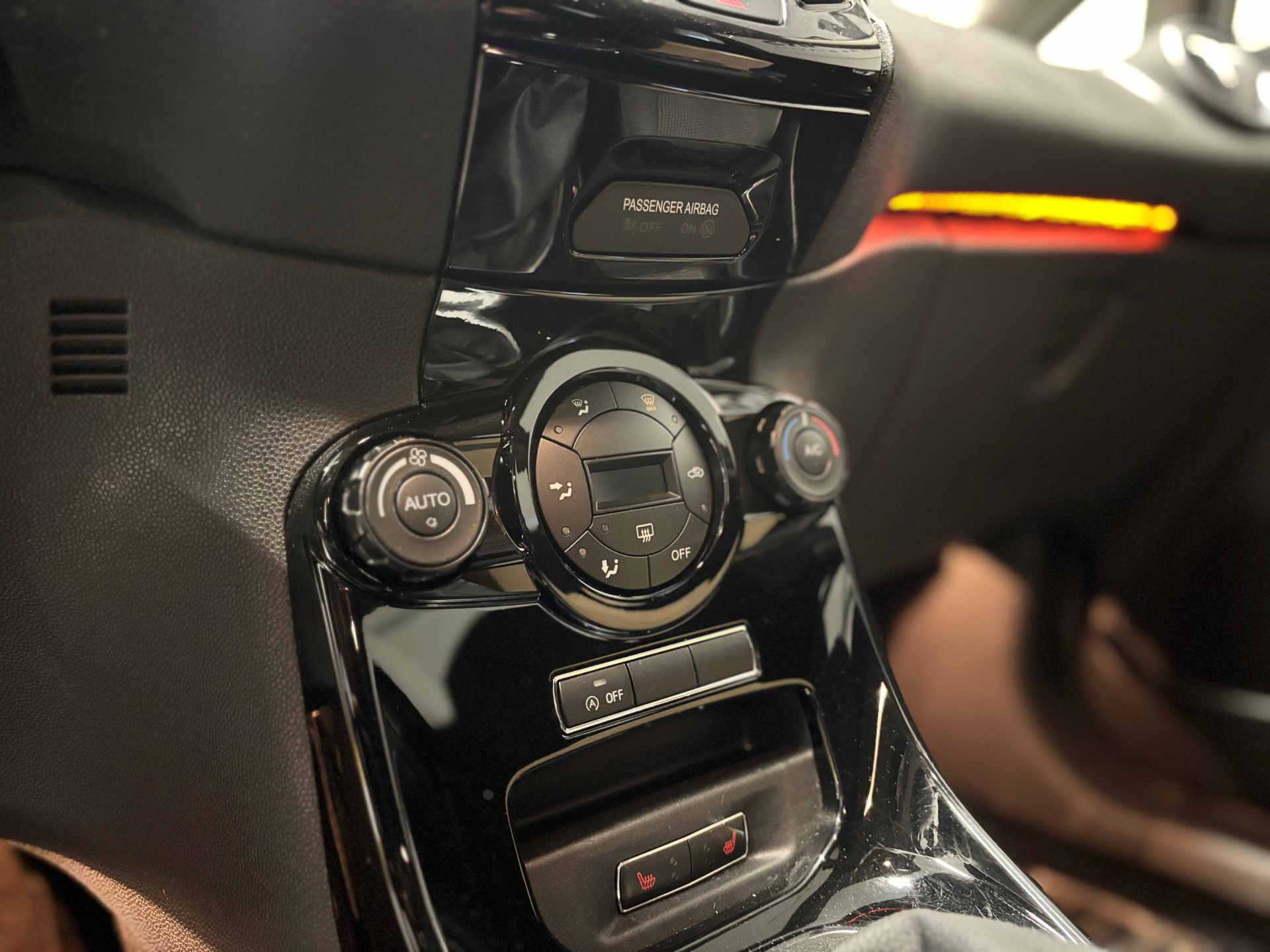 Billede af Ford Fiesta 1,0 EcoBoost Titanium Start/Stop 100HK 5d