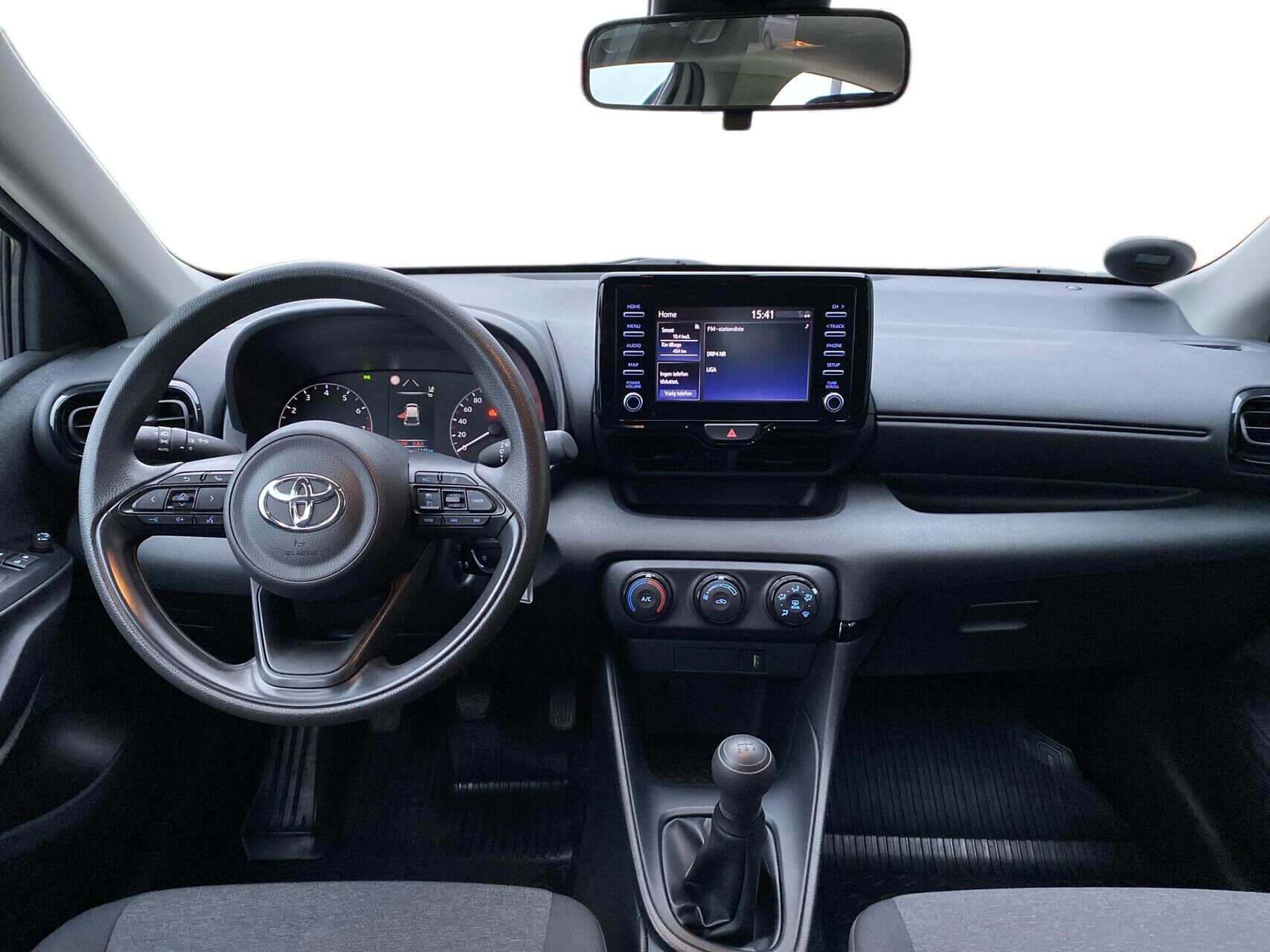 Billede af Toyota Yaris 1,0 VVT-I T1 72HK 5d