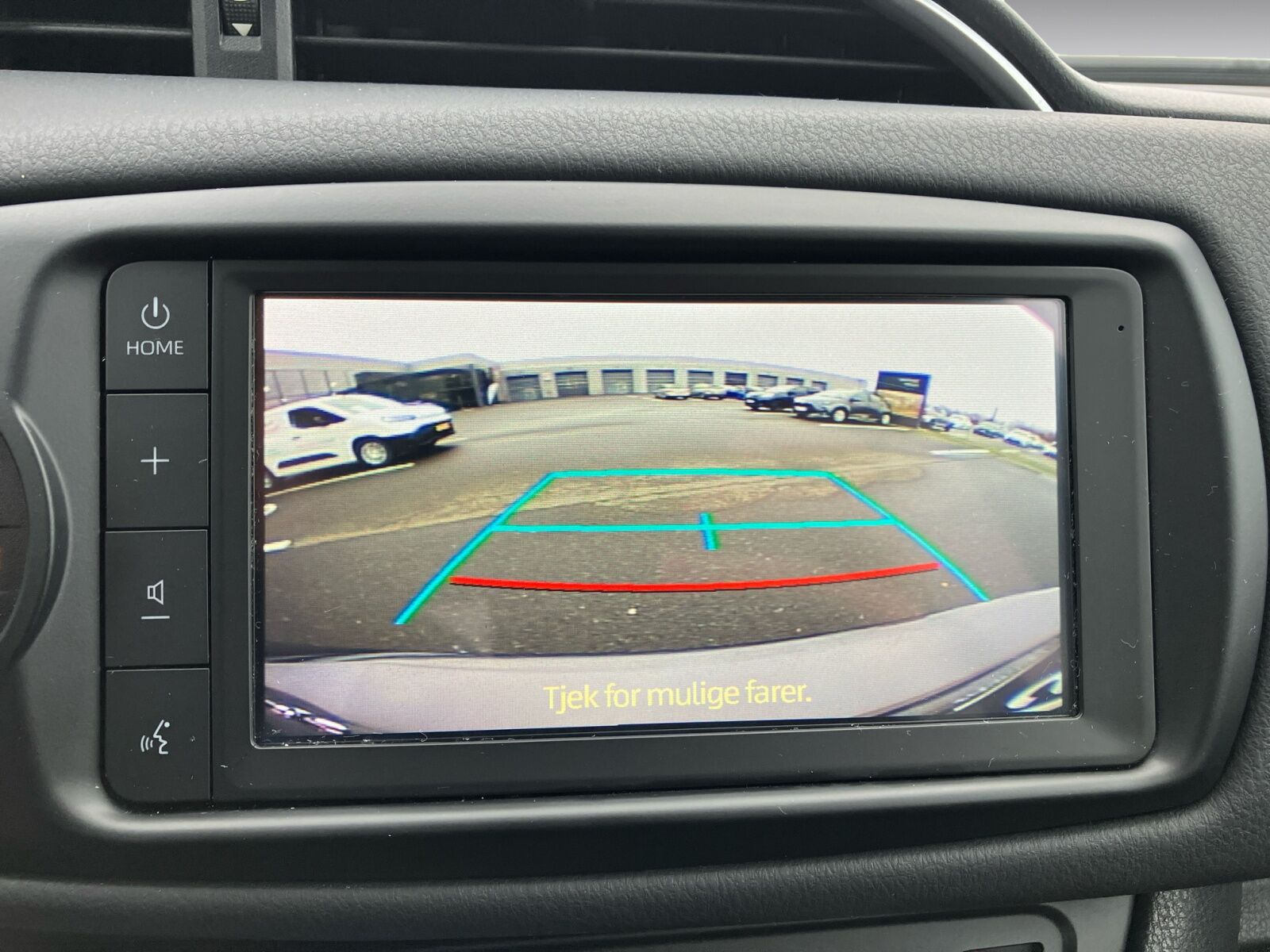 Billede af Toyota Yaris 1,5 Hybrid H2 Limited E-CVT 100HK 5d Trinl. Gear