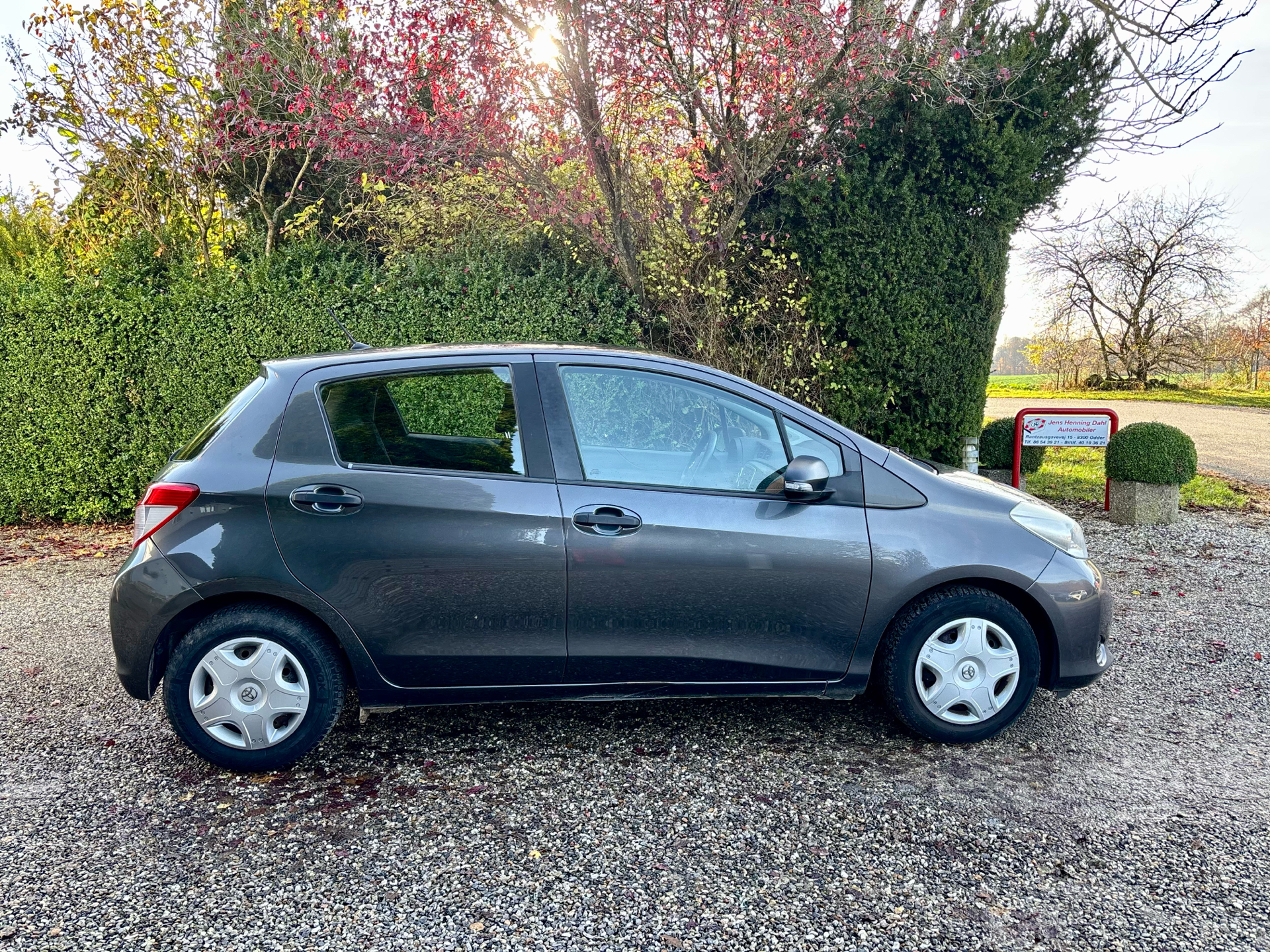 Billede af Toyota Yaris 1,0 VVT-I T1 69HK 5d