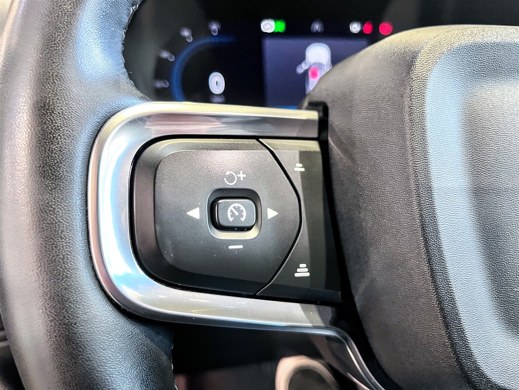 Billede af Volvo XC40 P6 Recharge Plus 231HK 5d Aut.