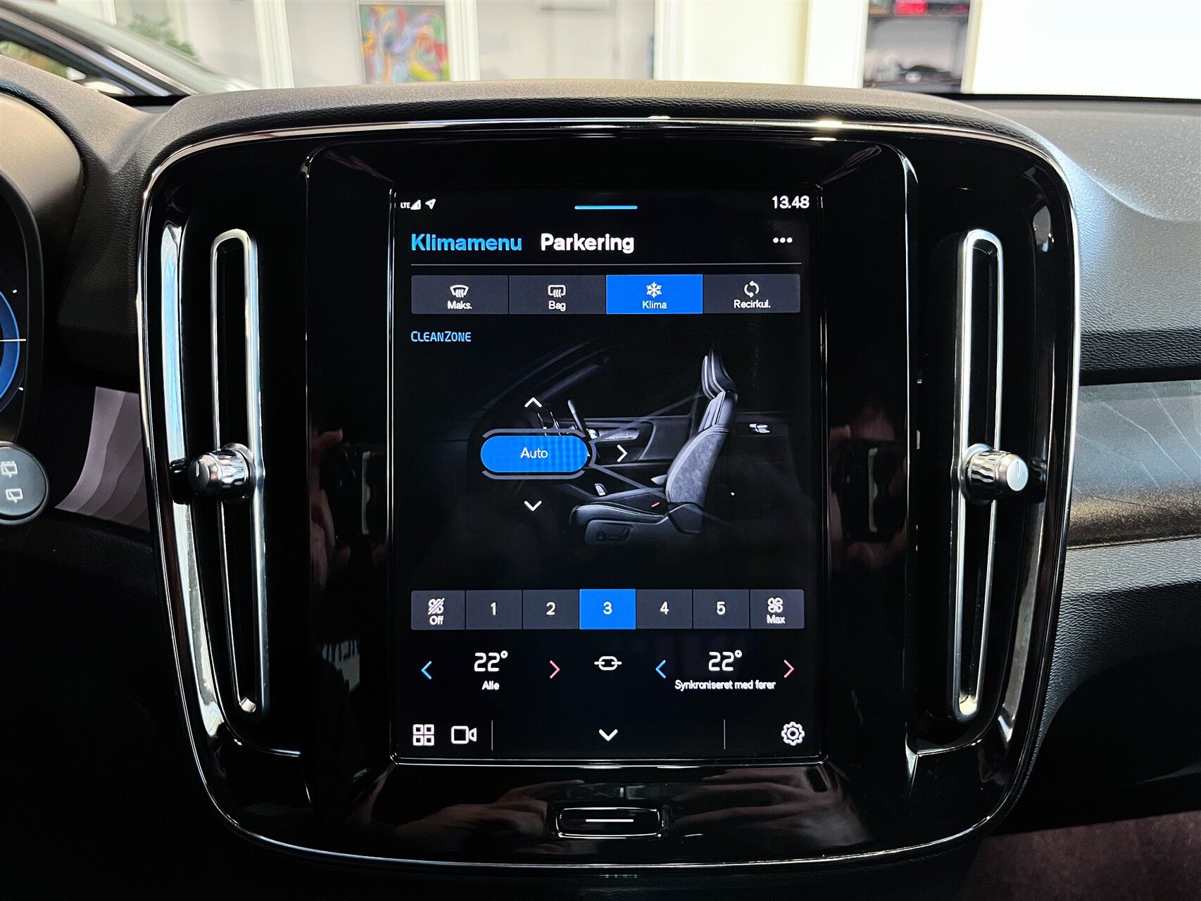 Billede af Volvo XC40 P6 Recharge Plus 231HK 5d Aut.