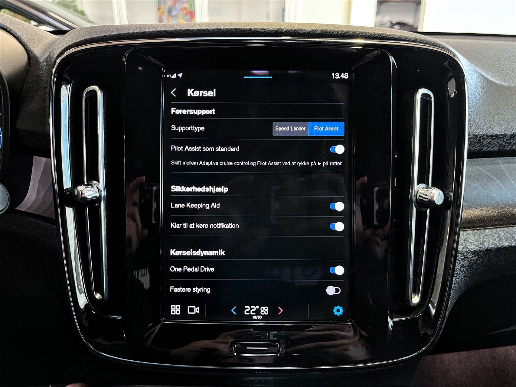 Billede af Volvo XC40 P6 Recharge Plus 231HK 5d Aut.