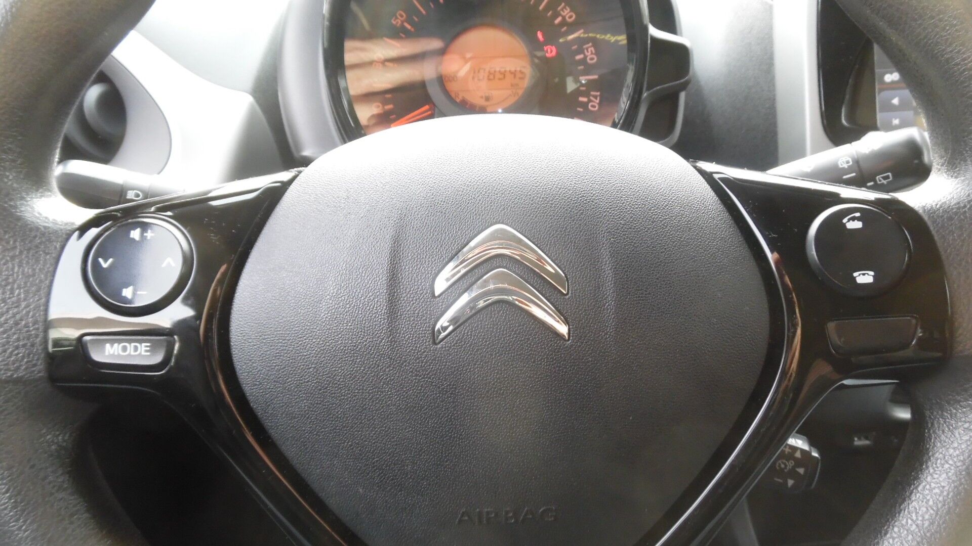 Billede af Citroën C1 1,2 PureTech Funky 82HK 5d