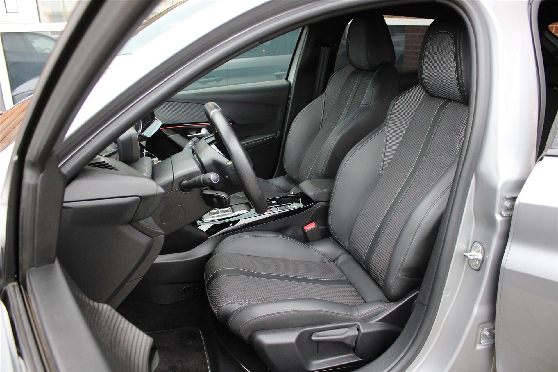 Billede af Peugeot e-208 EL GT 136HK 5d Aut.