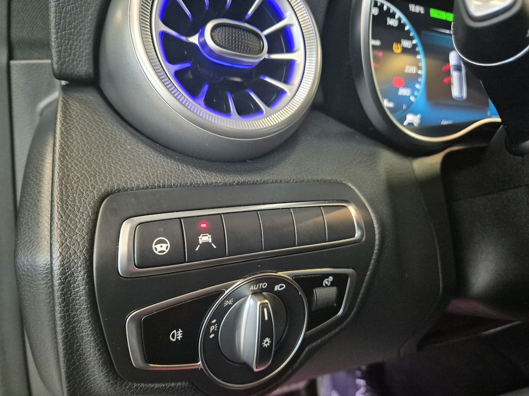 Billede af Mercedes-Benz C300 de T 2,0 CDI  Plugin-hybrid AMG Line 9G-Tronic 306HK Stc Aut.