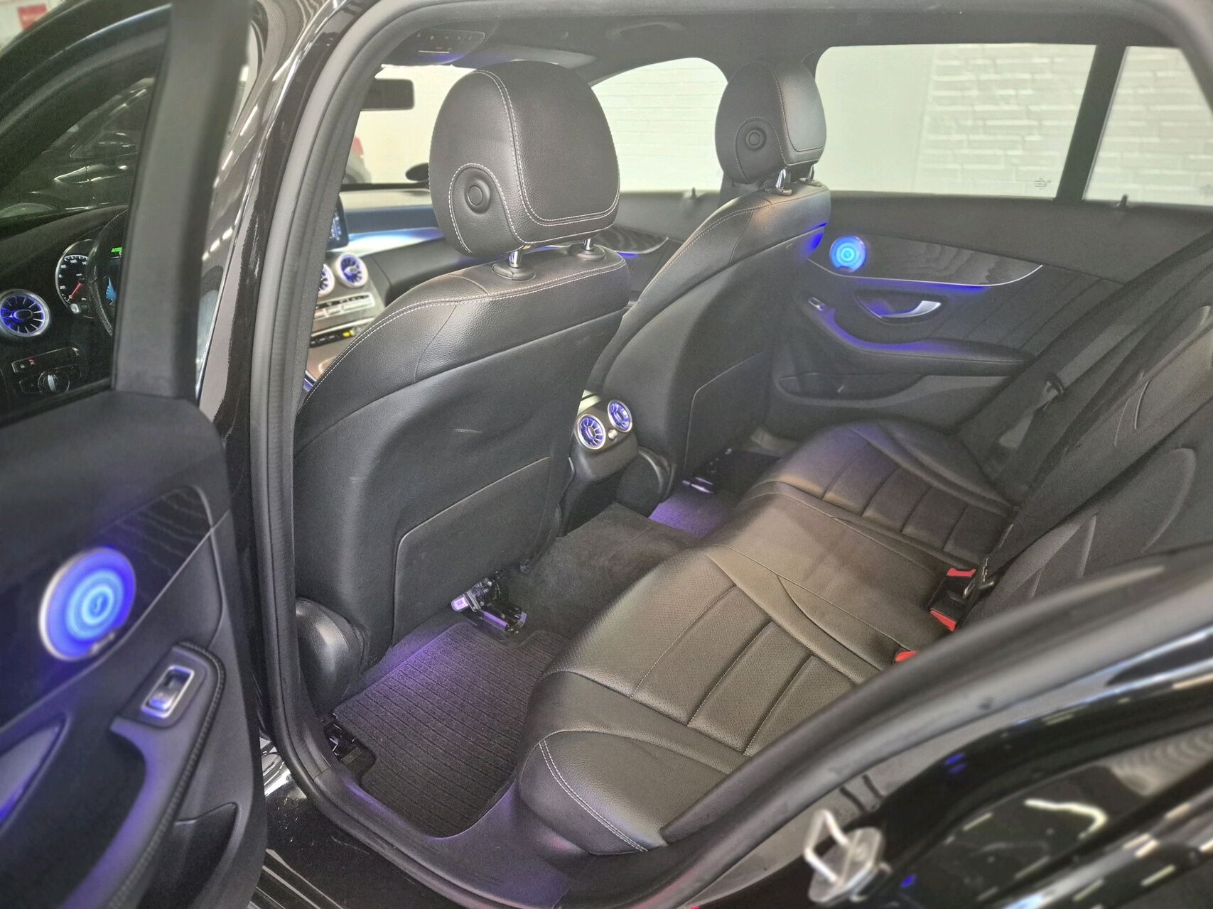 Billede af Mercedes-Benz C300 de T 2,0 CDI  Plugin-hybrid AMG Line 9G-Tronic 306HK Stc Aut.