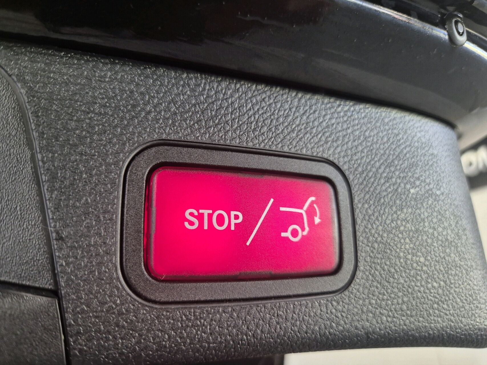 Billede af Mercedes-Benz C300 de T 2,0 CDI  Plugin-hybrid AMG Line 9G-Tronic 306HK Stc Aut.