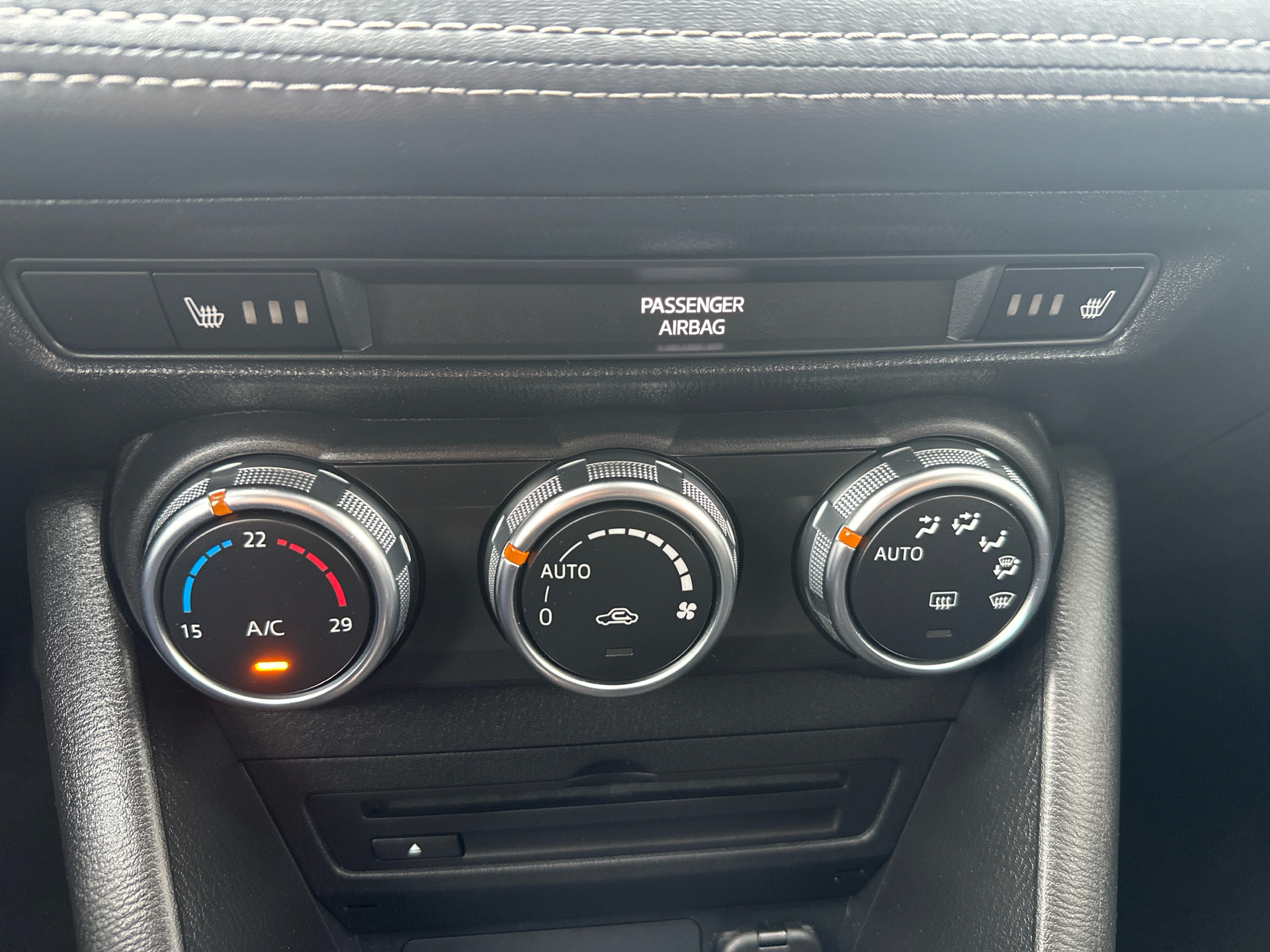 Billede af Mazda CX-3 2,0 Skyactiv-G Vision 121HK 5d 6g Aut.