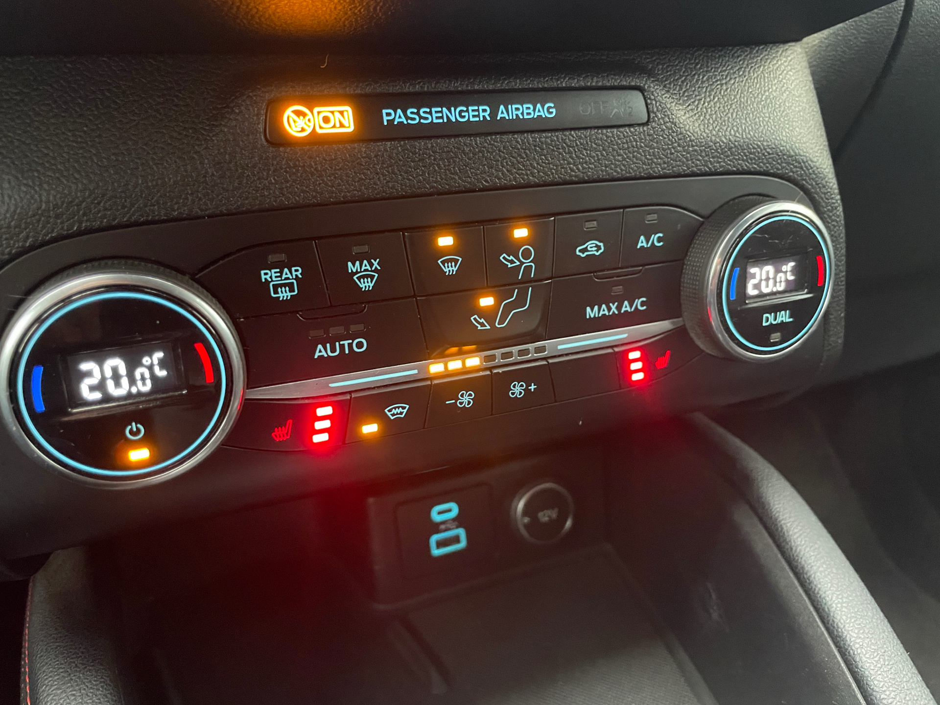 Billede af Ford Kuga 2,5 Plugin-hybrid ST-Line X CVT 225HK 5d Trinl. Gear