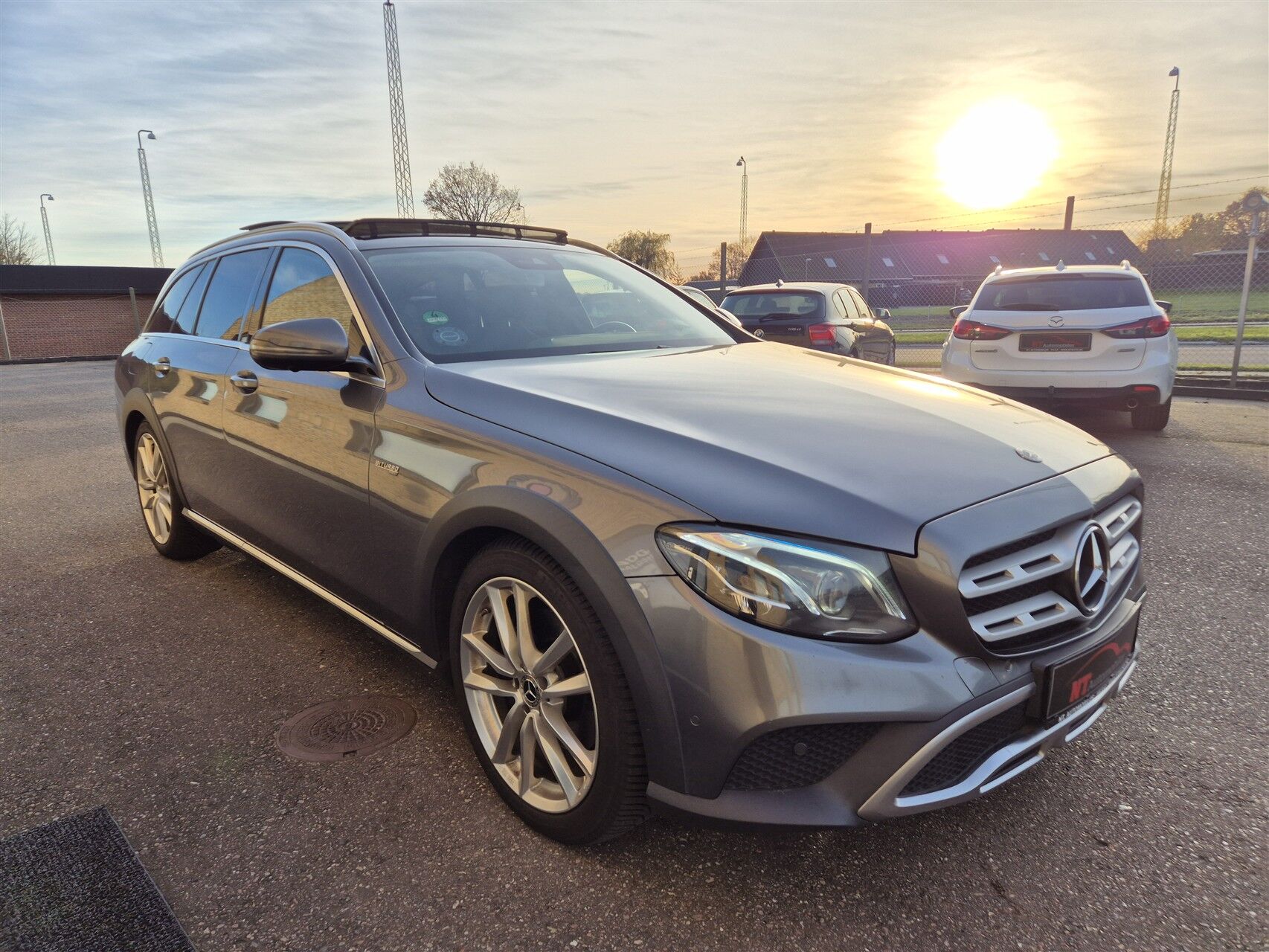 Billede af Mercedes-Benz E220 d All-Terrain 2,0 Bluetec 4Matic 9G-Tronic 194HK Stc Aut.