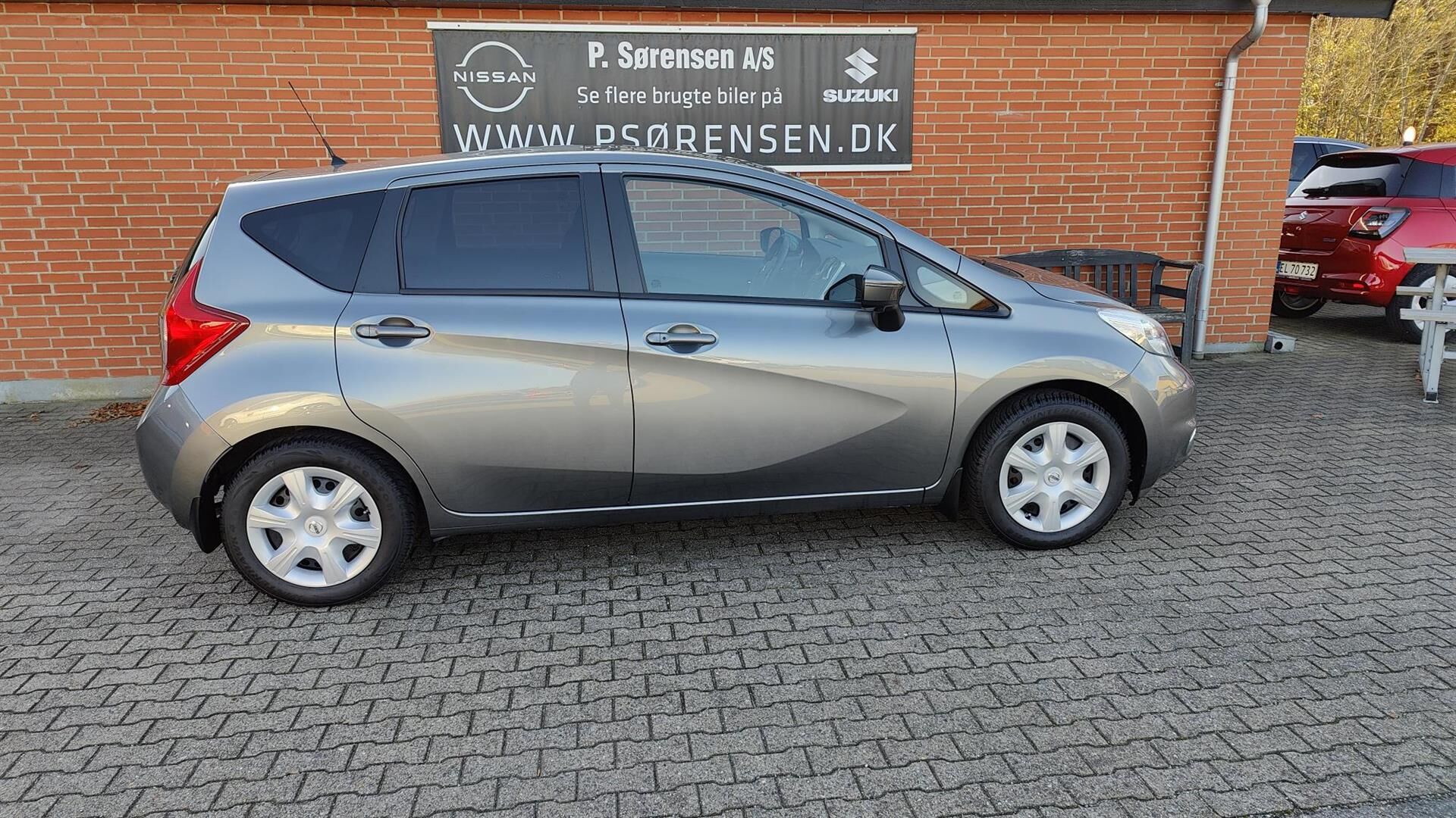 Billede af Nissan Note 1,2 Acenta Plus Tech Pack 80HK 5d