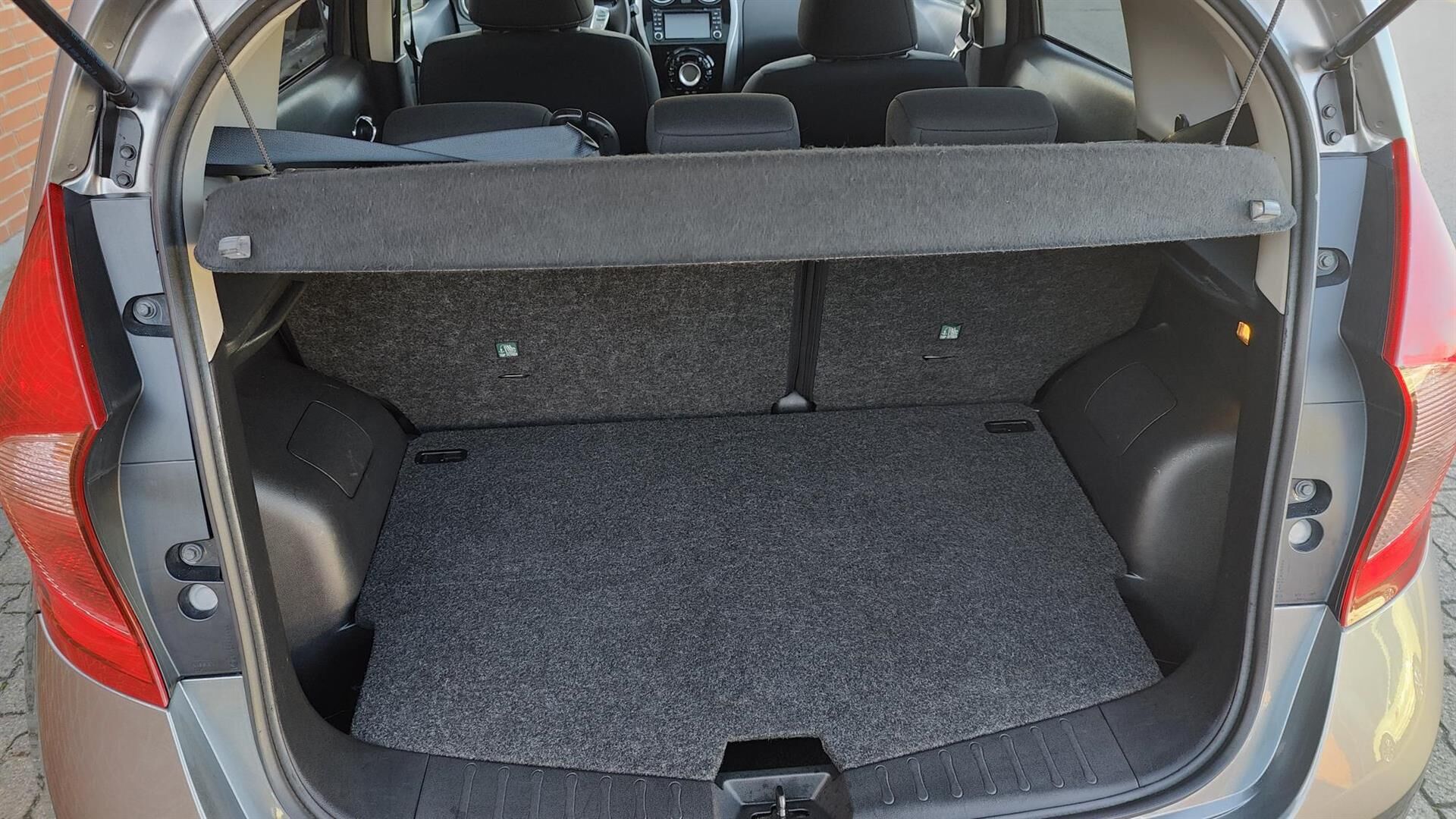 Billede af Nissan Note 1,2 Acenta Plus Tech Pack 80HK 5d