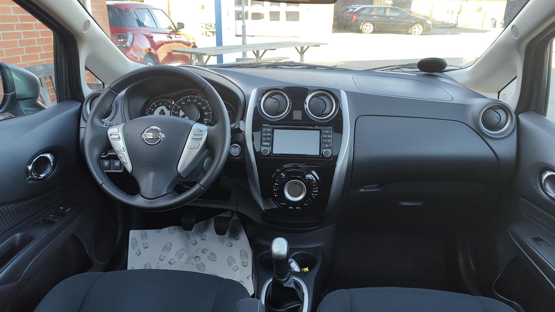 Billede af Nissan Note 1,2 Acenta Plus Tech Pack 80HK 5d