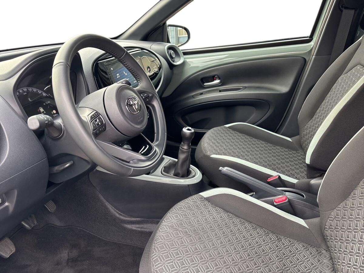 Billede af Toyota Aygo X 1,0 VVT-I Pulse 72HK 5d