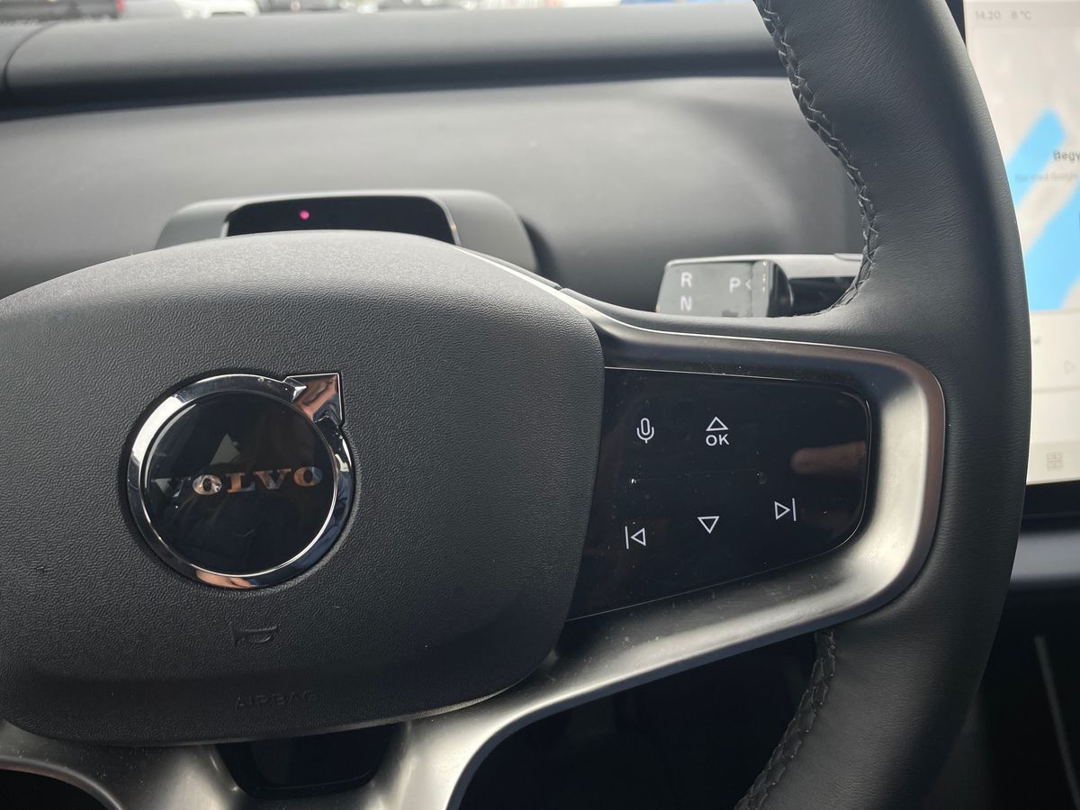 Billede af Volvo EX30 Single Motor Extended Range Plus 272HK 5d Aut.