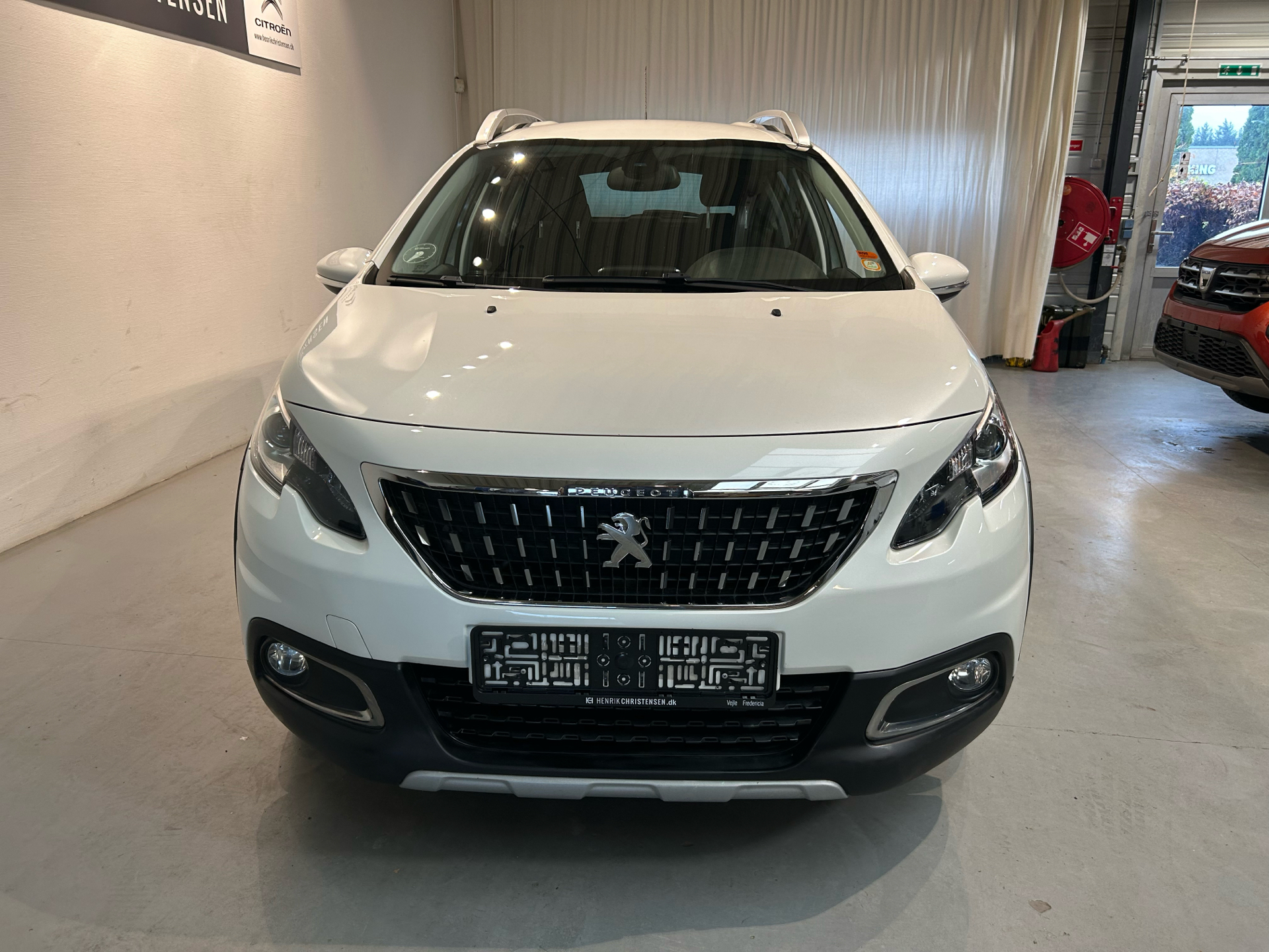 Billede af Peugeot 2008 1,6 BlueHDi Allure 120HK 6g