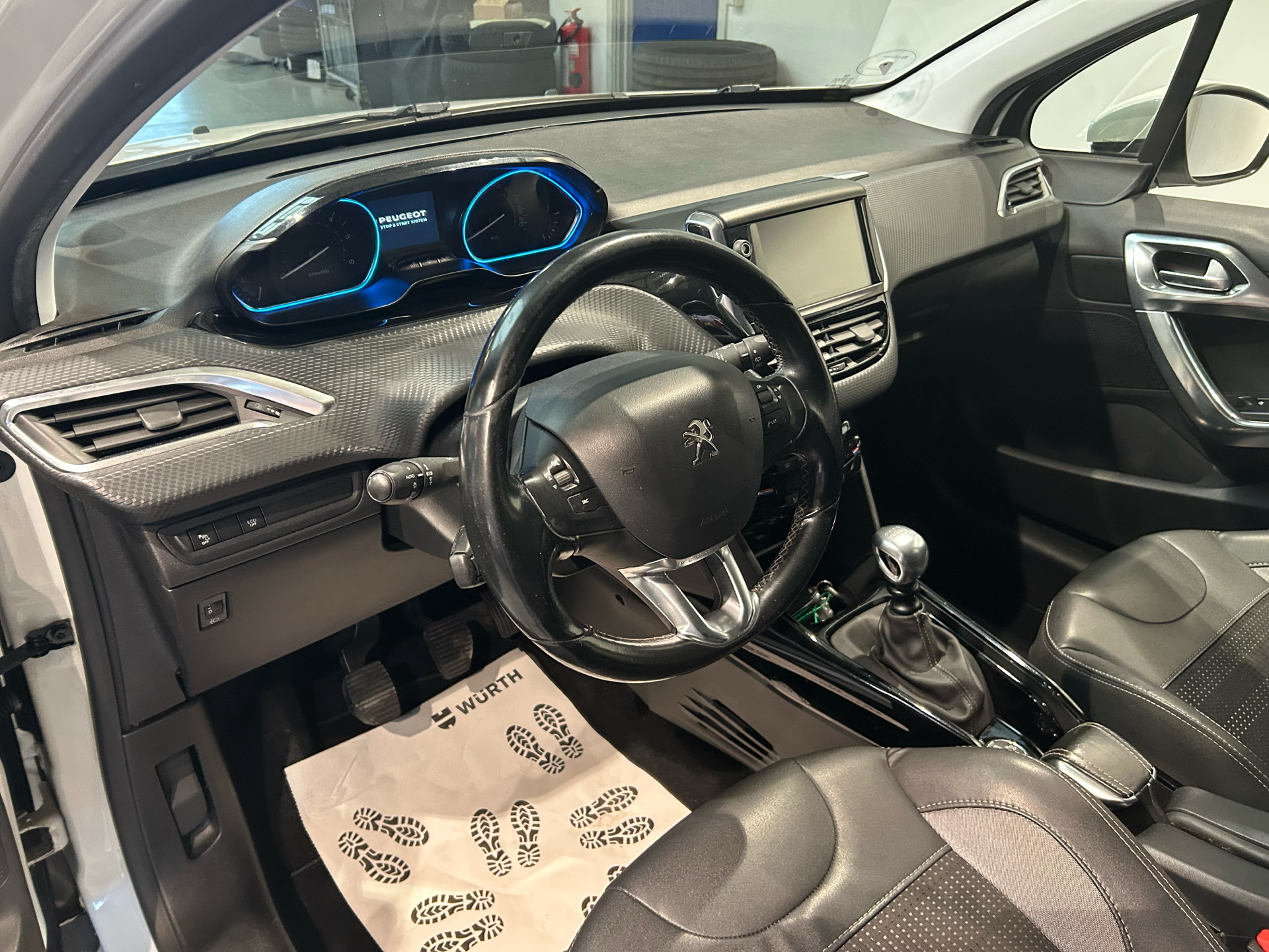 Billede af Peugeot 2008 1,6 BlueHDi Allure 120HK 6g