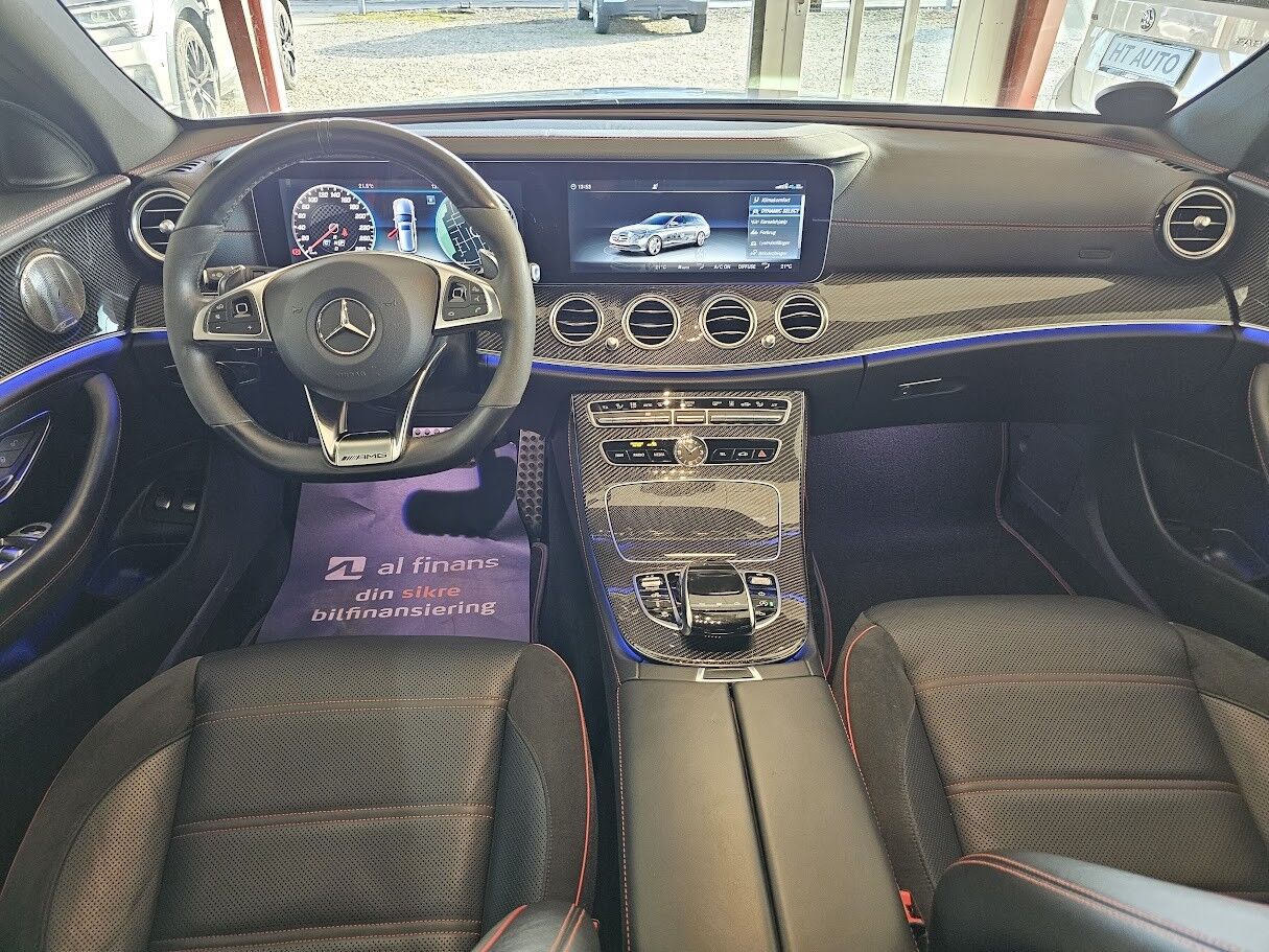 Billede af Mercedes-Benz E43 AMG T 3,0 V6 4Matic 9G-Tronic 401HK Stc Aut.