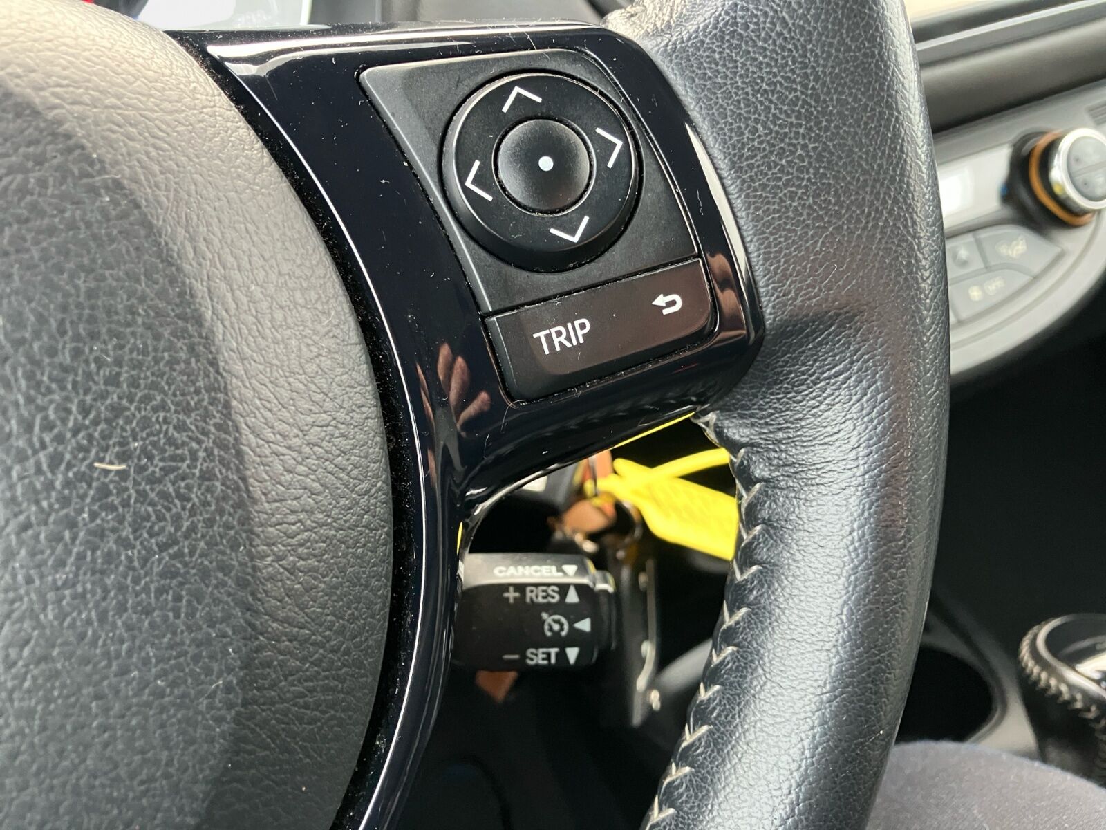 Billede af Toyota Yaris 1,5 Hybrid H2 E-CVT 100HK 5d Trinl. Gear