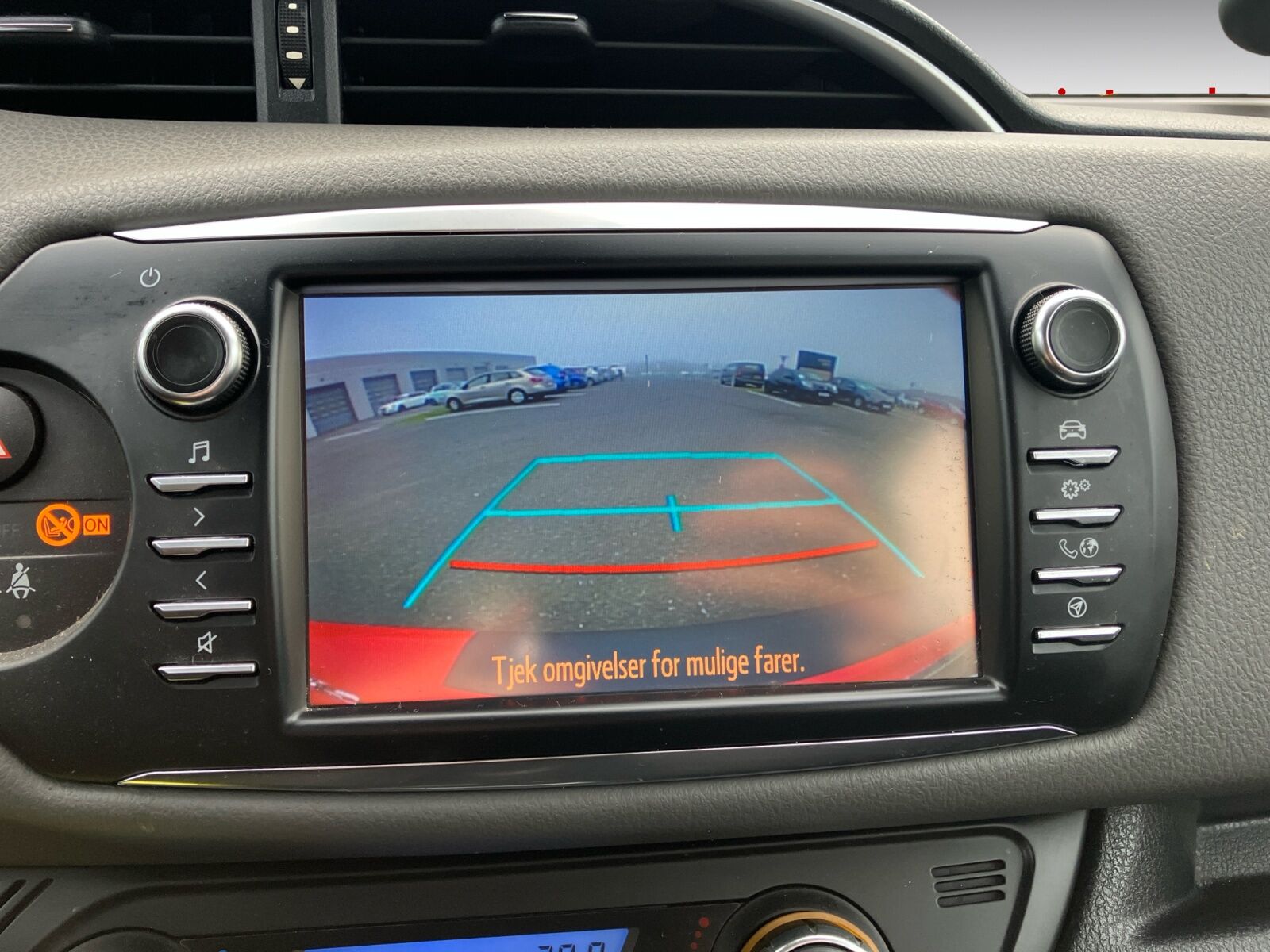 Billede af Toyota Yaris 1,5 Hybrid H2 E-CVT 100HK 5d Trinl. Gear