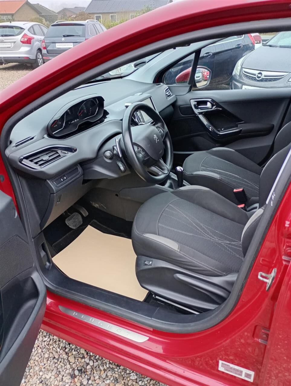 Billede af Peugeot 208 1,4 e-HDi Active ESG 68HK 5d Aut.