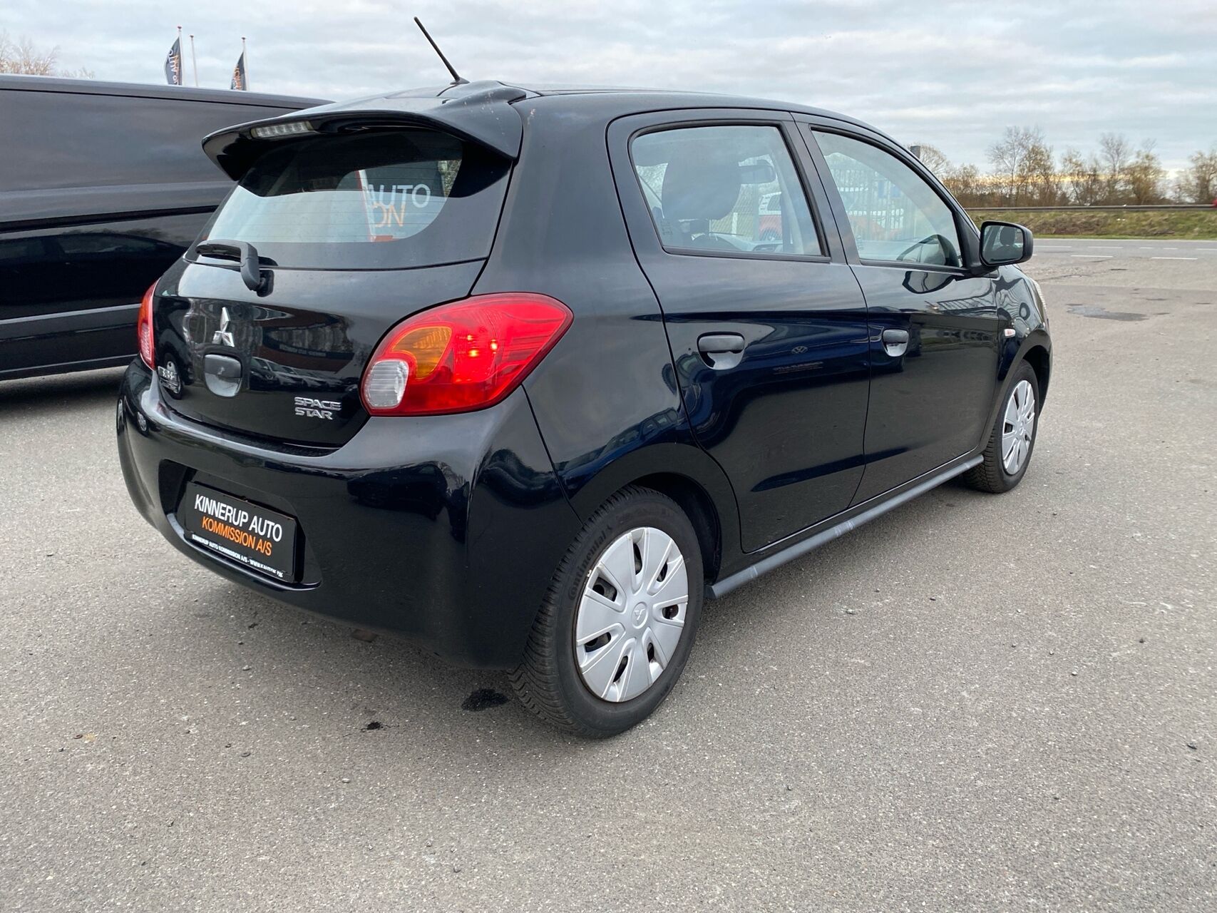 Billede af Mitsubishi Space Star 1,0 Inform 71HK 5d