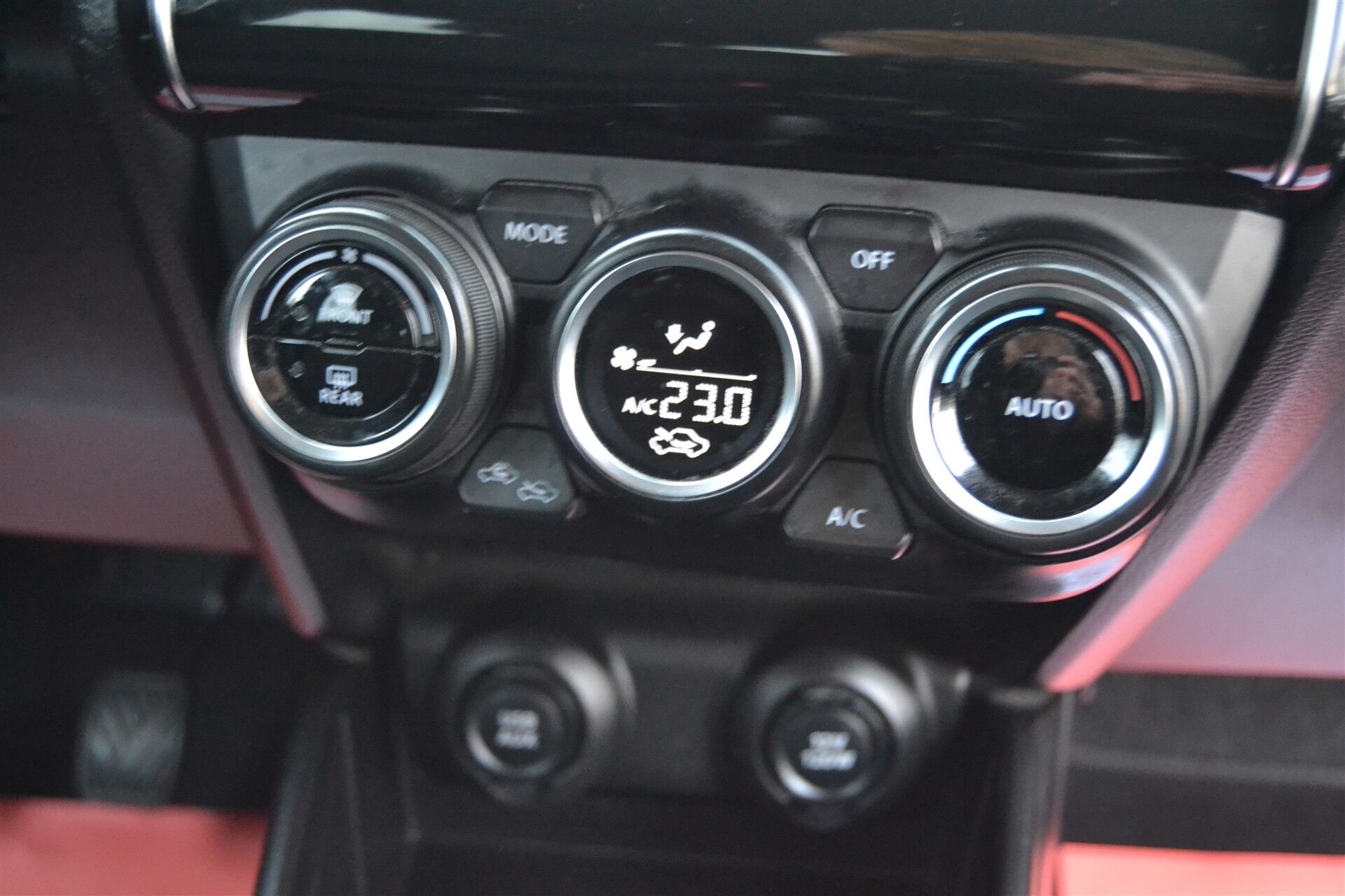 Billede af Suzuki Swift 1,2 Dualjet  Mild hybrid Exclusive mild-hybrid 90HK 5d