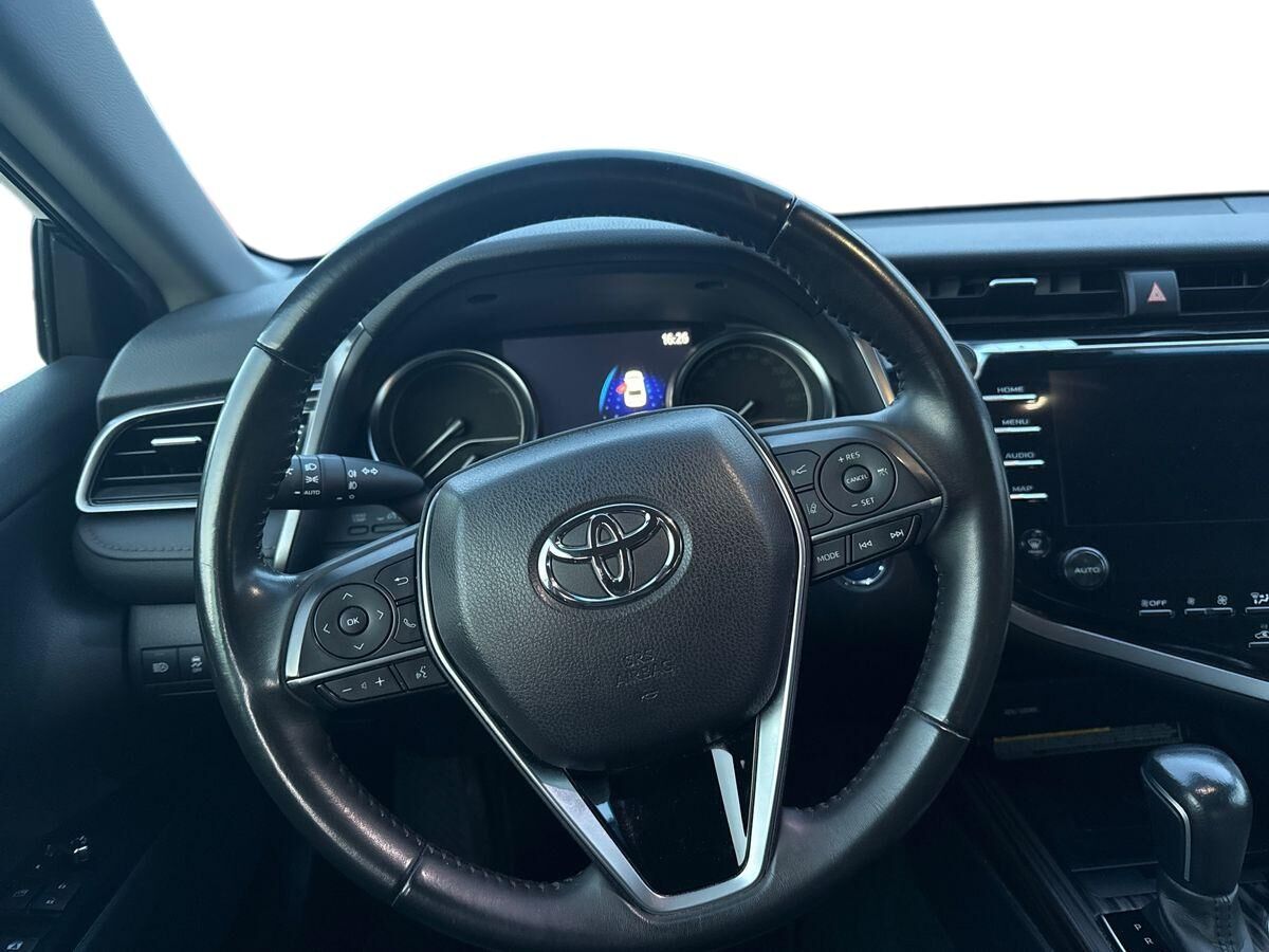 Billede af Toyota Camry 2,5 VVT-I  Hybrid H3 Executive 218HK Aut.