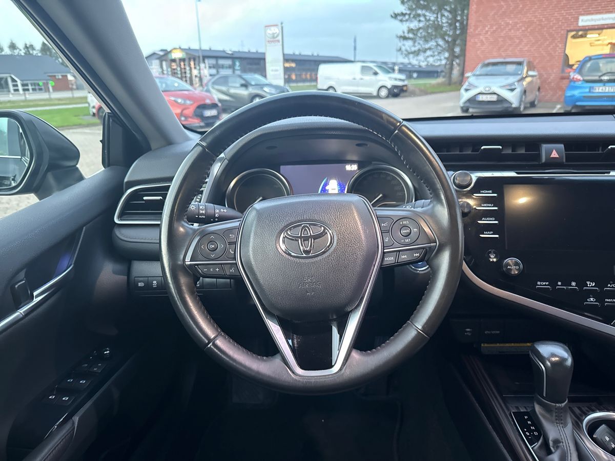 Billede af Toyota Camry 2,5 VVT-I  Hybrid H3 Executive 218HK Aut.