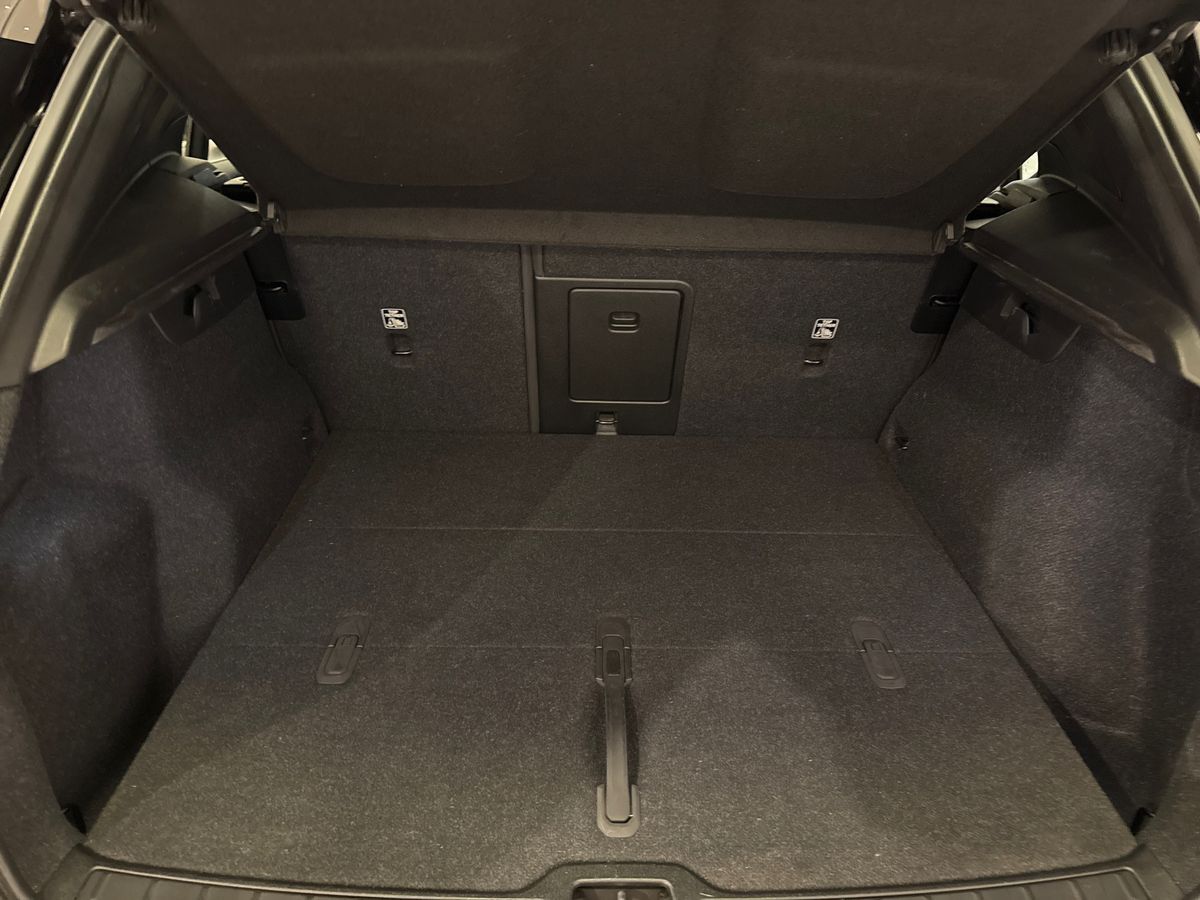 Billede af Volvo XC40 P6 Recharge Core 231HK 5d Aut.