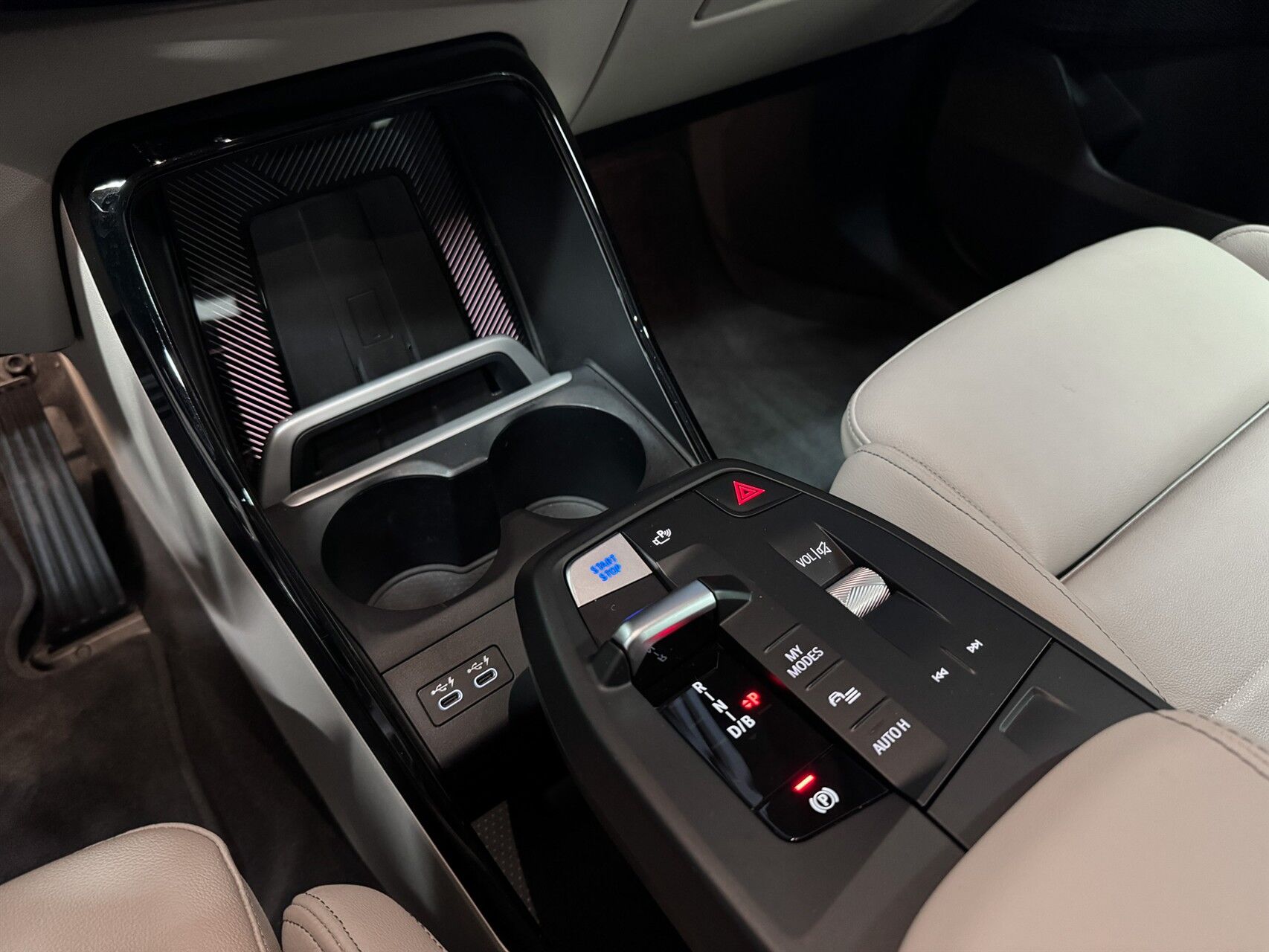 Billede af BMW iX1 xDrive30 EL 4x4 313HK 5d Aut.