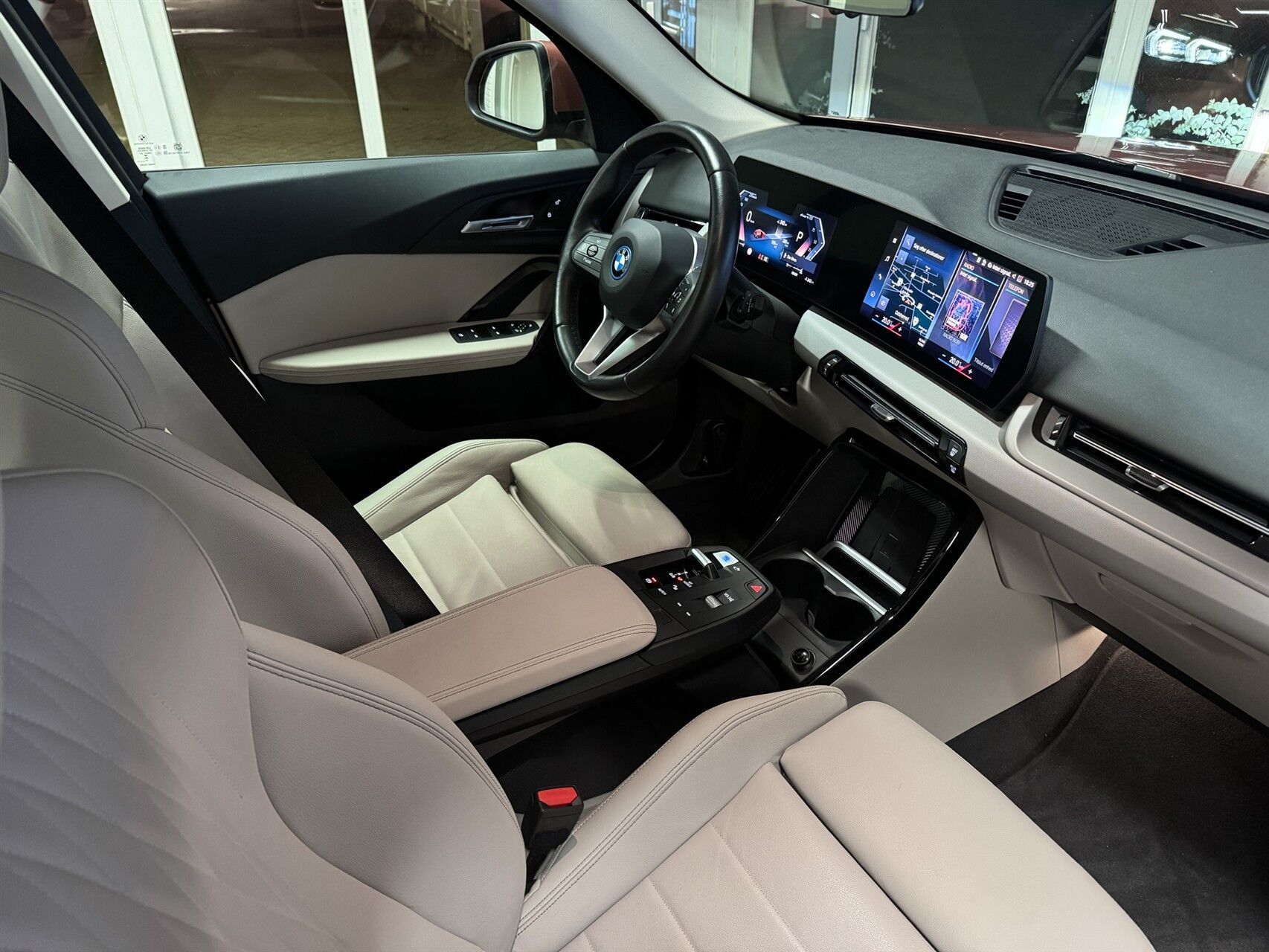 Billede af BMW iX1 xDrive30 EL 4x4 313HK 5d Aut.