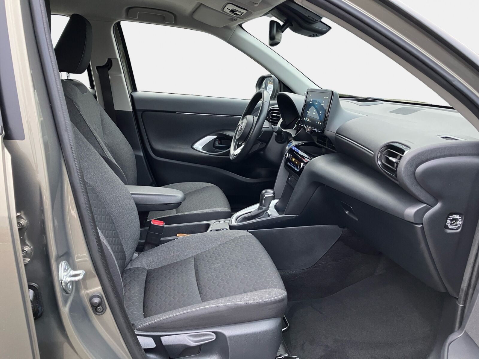 Billede af Toyota Yaris Cross 1,5 Hybrid Active Technology 116HK 5d Trinl. Gear