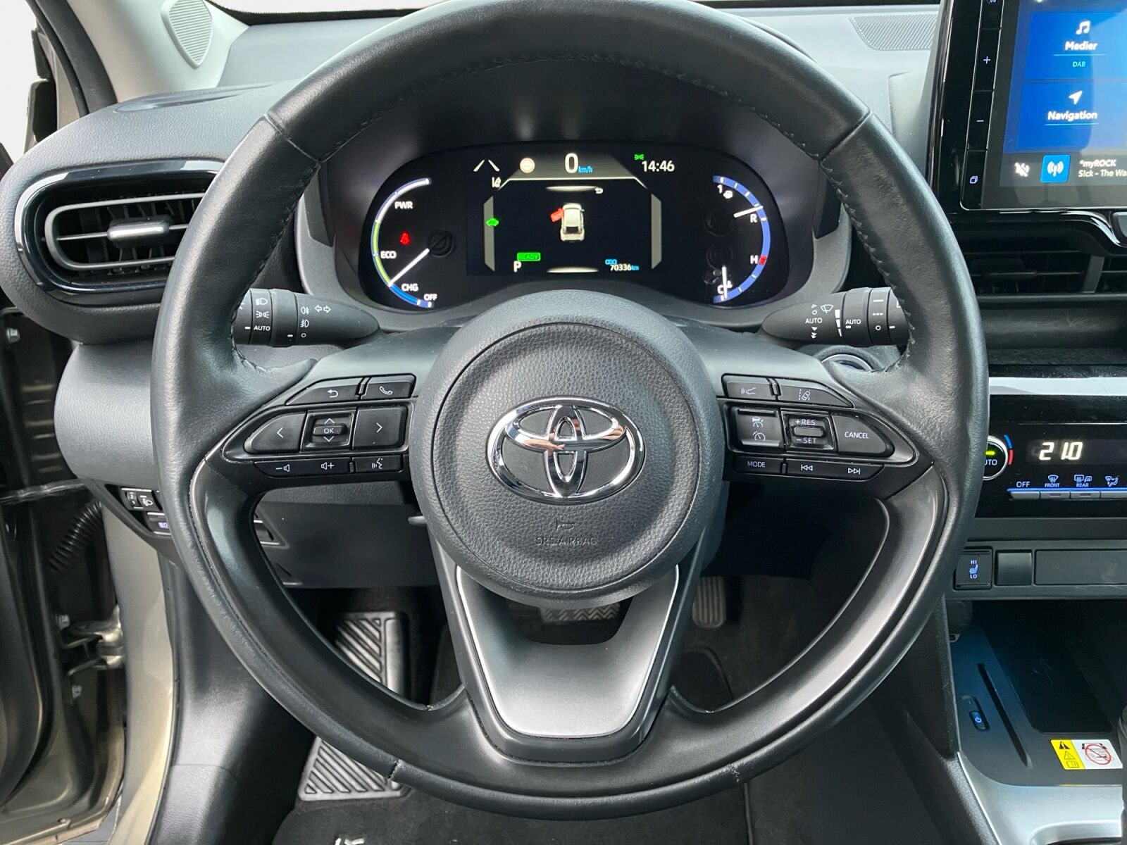 Billede af Toyota Yaris Cross 1,5 Hybrid Active Technology 116HK 5d Trinl. Gear