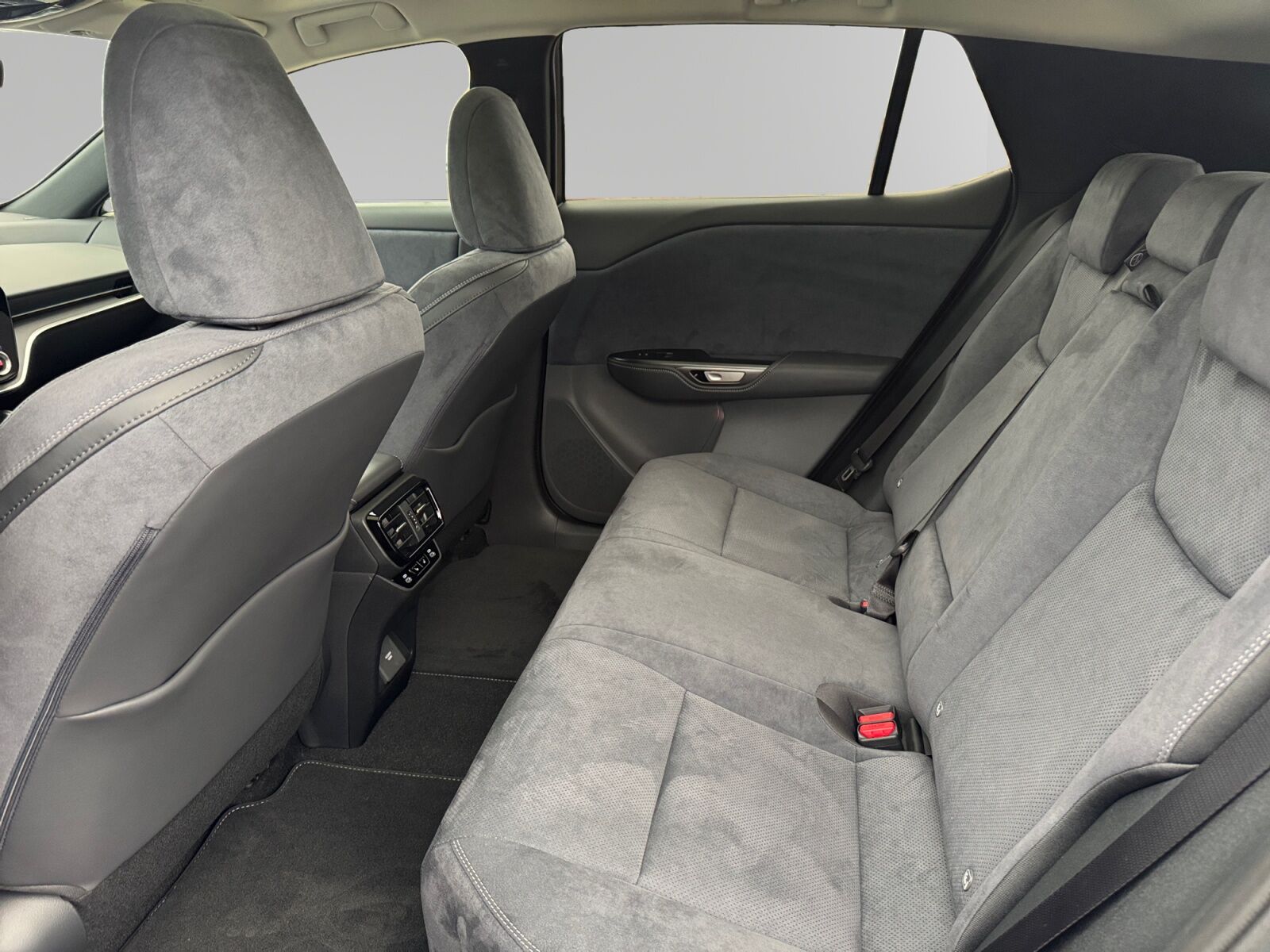 Billede af Lexus RZ 300e EL Luxury 204HK 4d Aut.