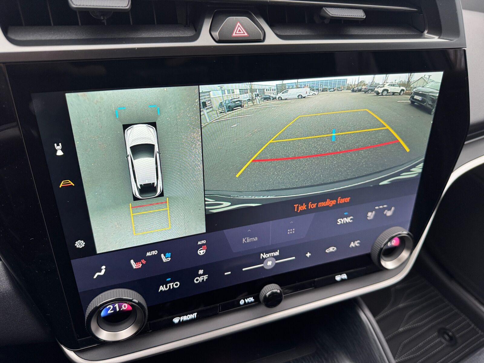 Billede af Lexus RZ 300e EL Luxury 204HK 4d Aut.