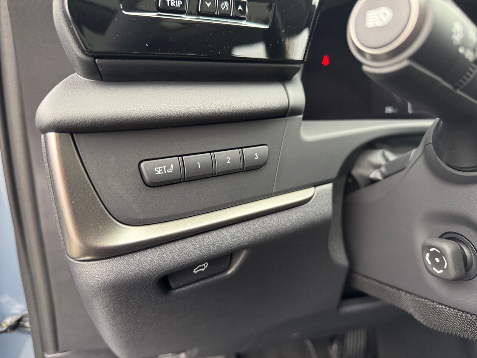 Billede af Lexus RZ 300e EL Luxury 204HK 4d Aut.