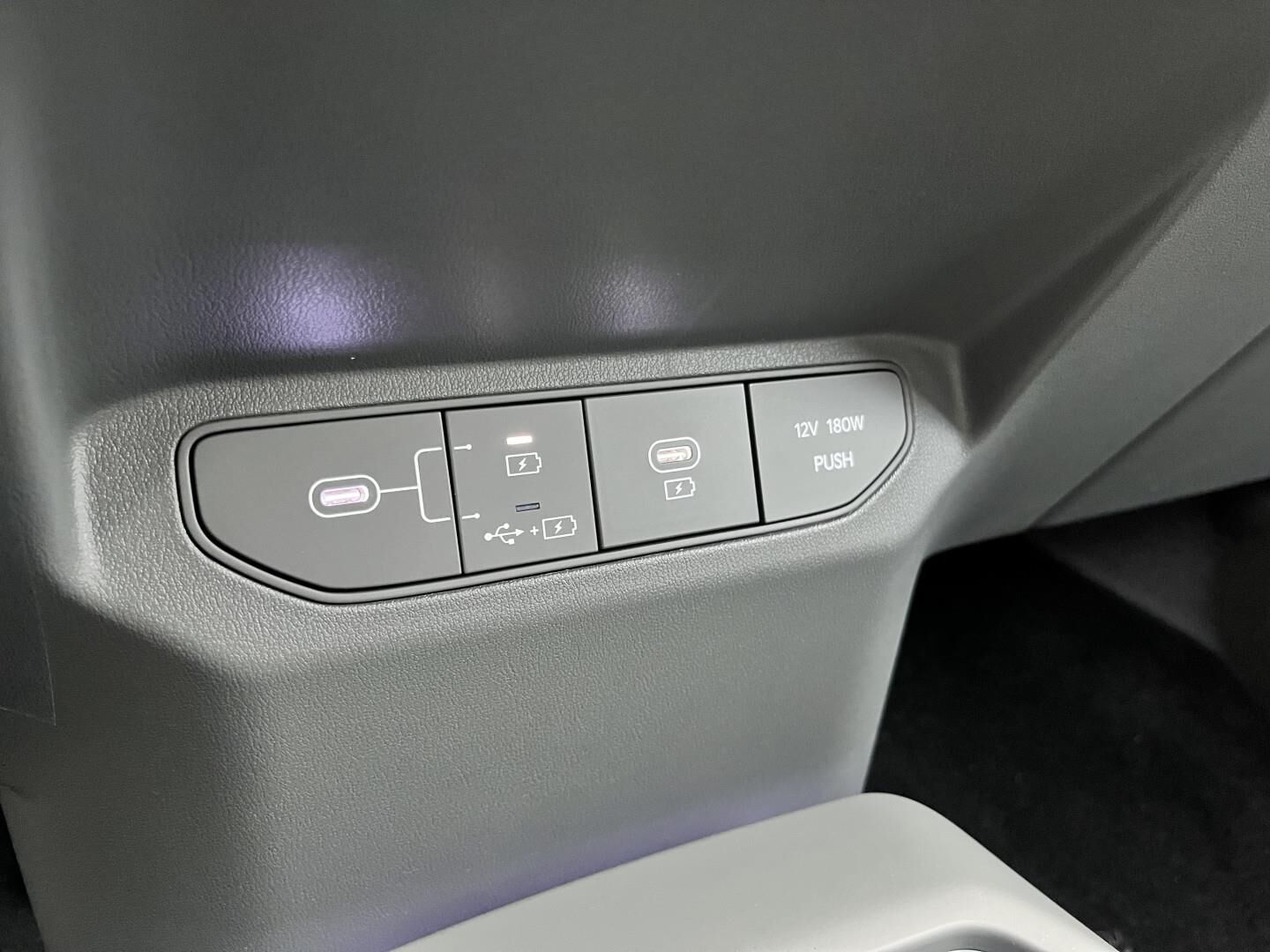 Billede af Kia EV3 EL Long Range Upgrade 204HK 5d Aut.