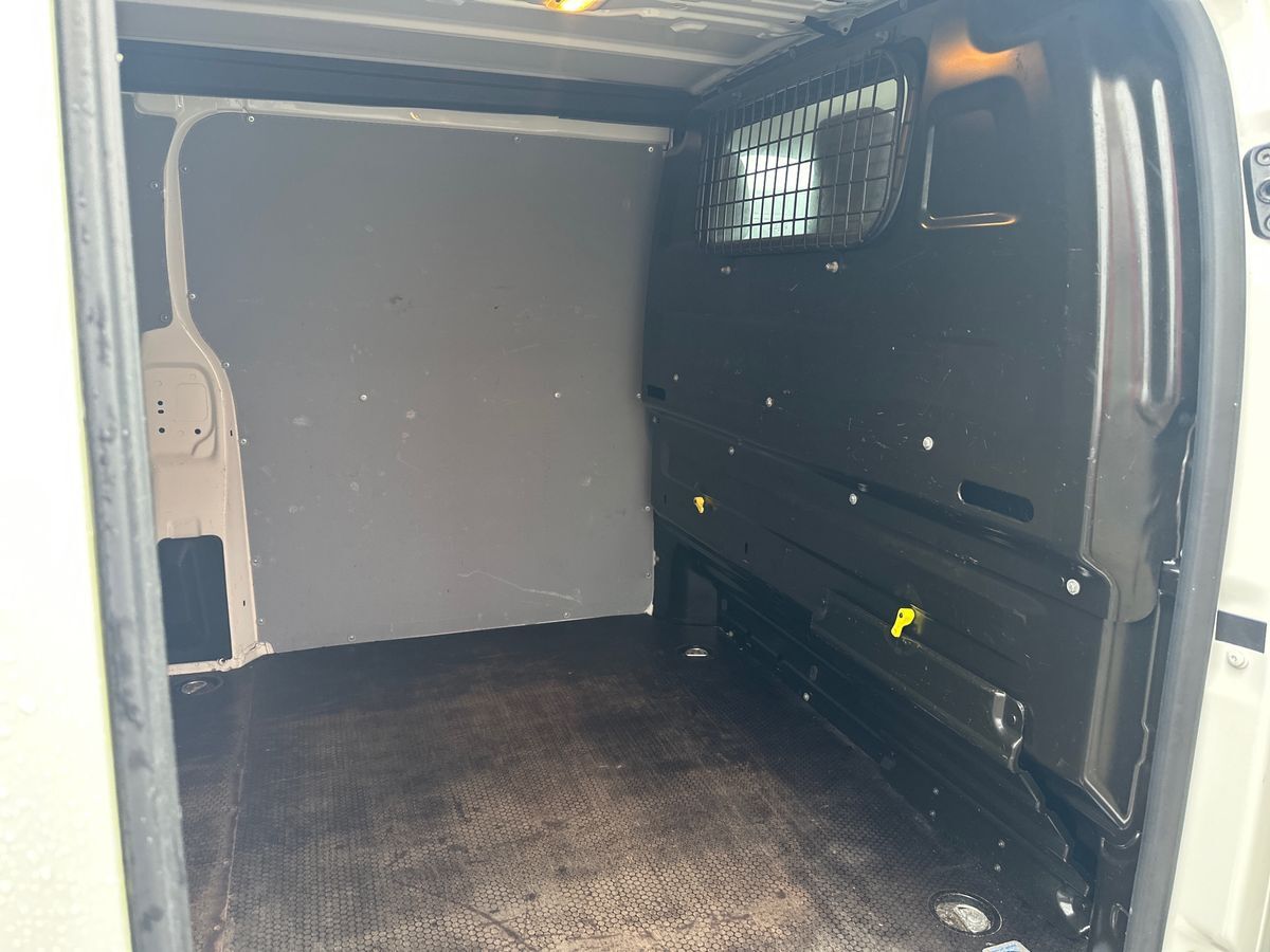 Billede af Toyota Proace Medium 1,6 D Comfort Skydedør, Dobb. bagdør u/ruder 115HK Van 6g