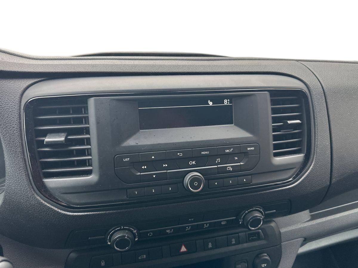 Billede af Toyota Proace Medium 1,6 D Comfort Skydedør, Dobb. bagdør u/ruder 115HK Van 6g