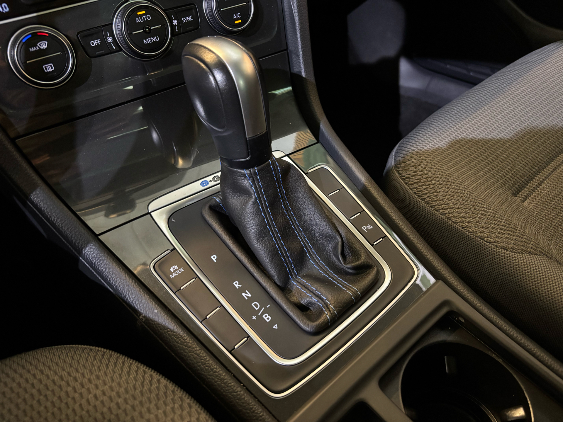 Billede af VW Golf EL 136HK 5d Aut.