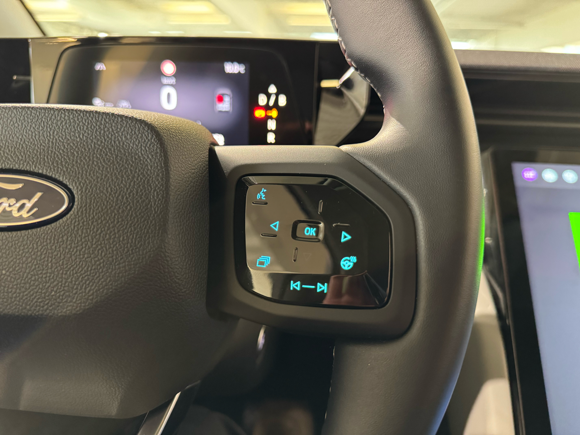 Billede af Ford Explorer EL UR Select RWD 286HK 5d Aut.