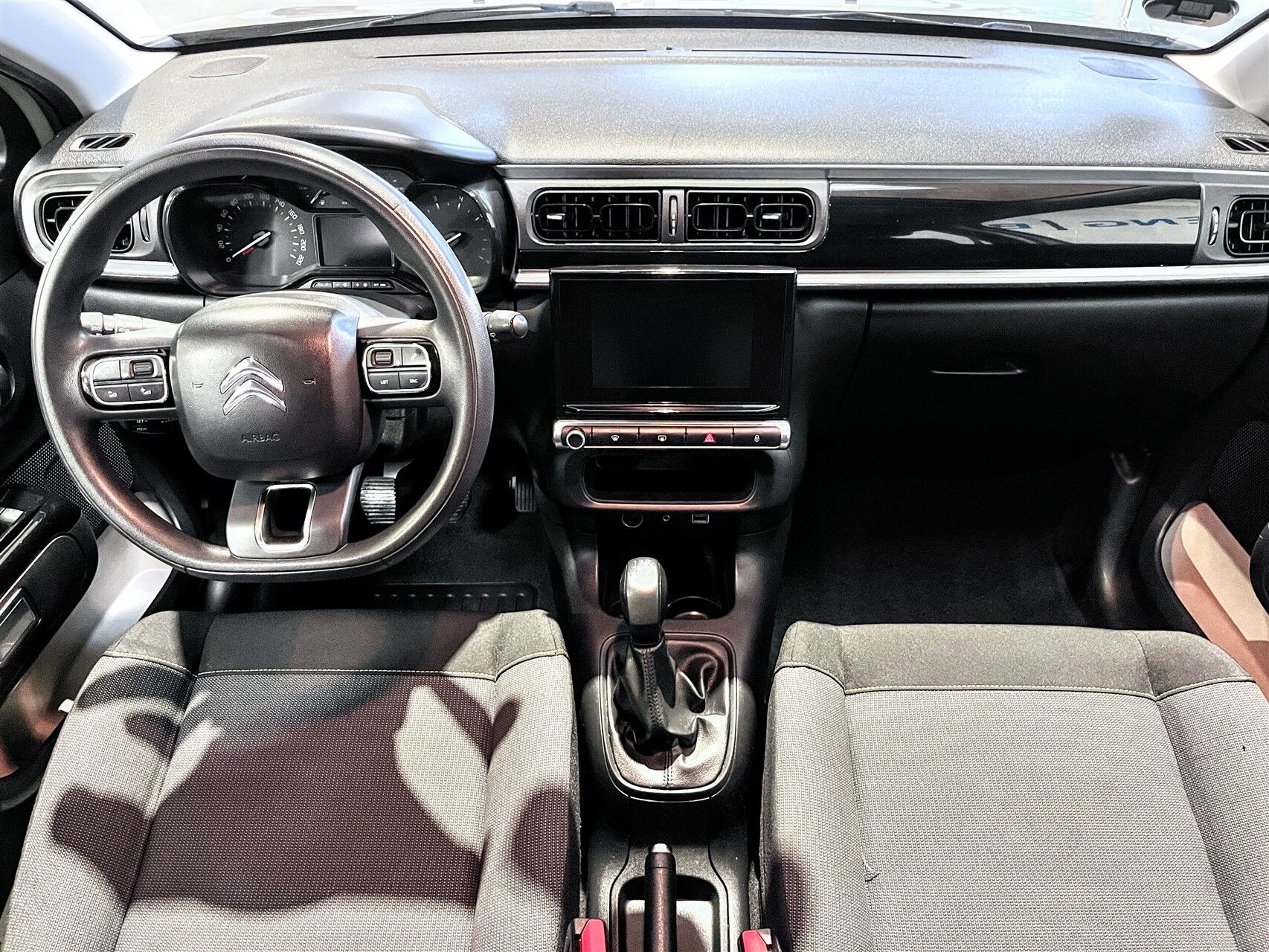 Billede af Citroën C3 1,2 PureTech Funky 82HK 5d