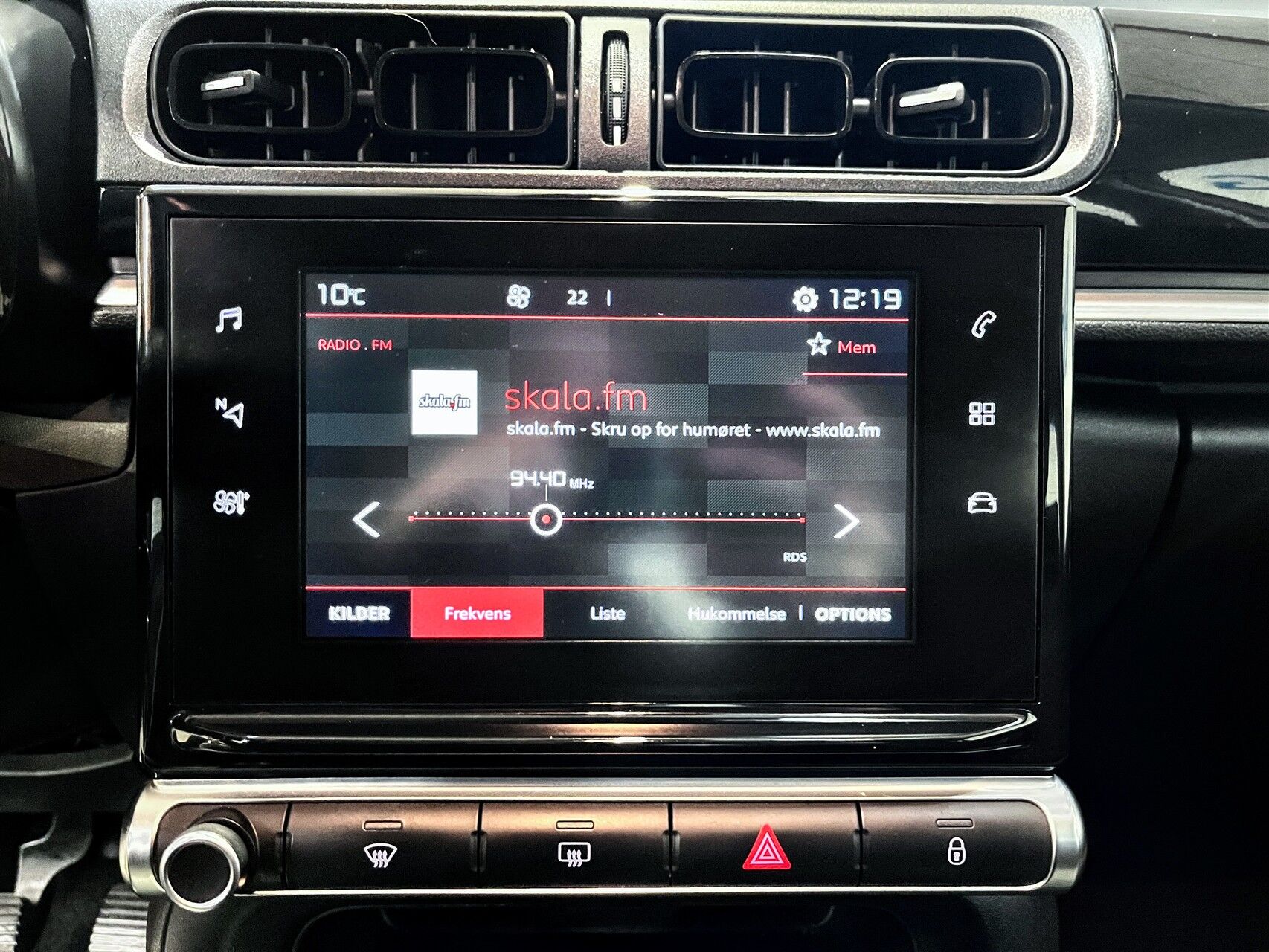 Billede af Citroën C3 1,2 PureTech Funky 82HK 5d