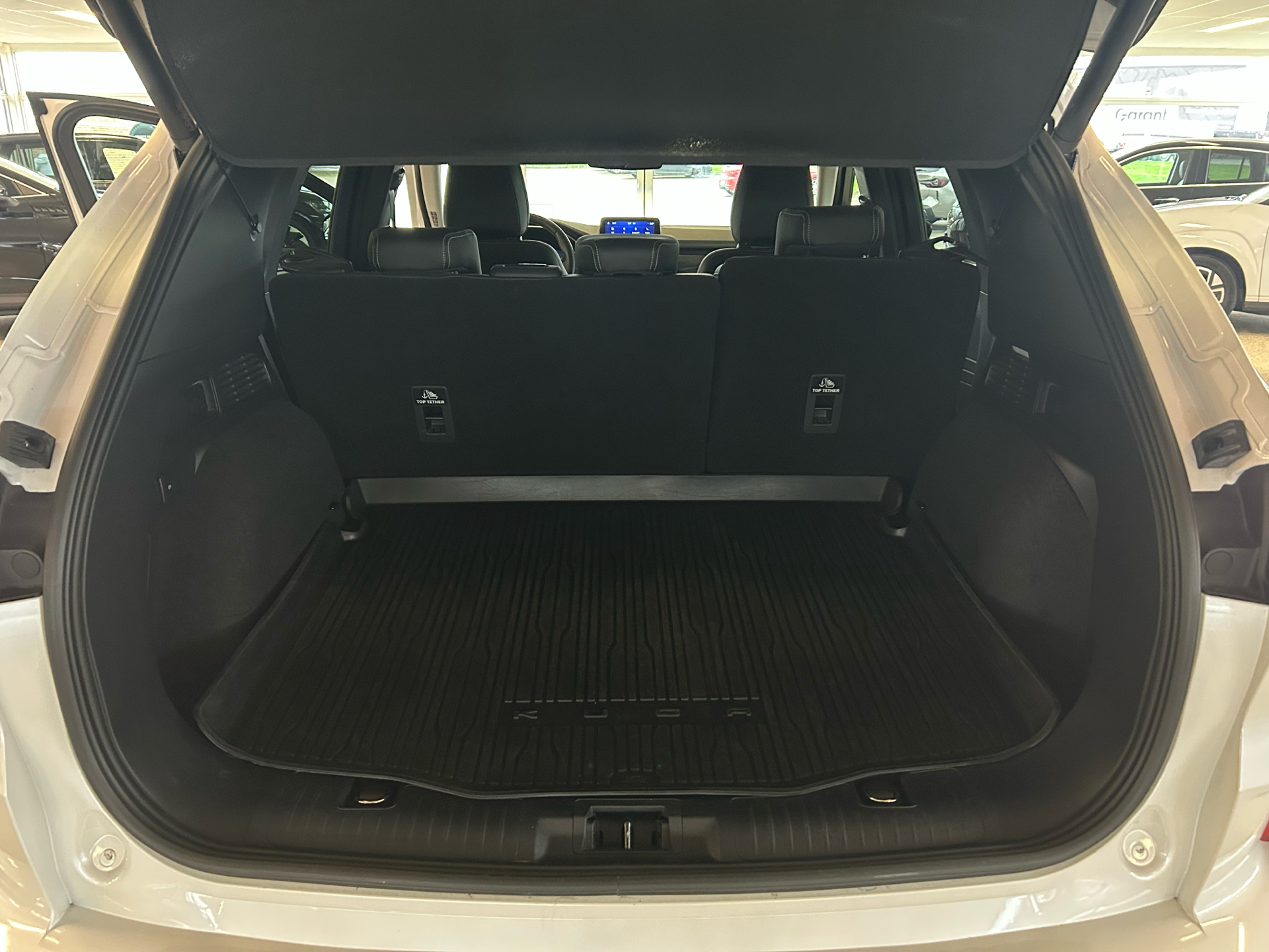 Billede af Ford Kuga 2,5 Plugin-hybrid Vignale CVT 225HK 5d Trinl. Gear